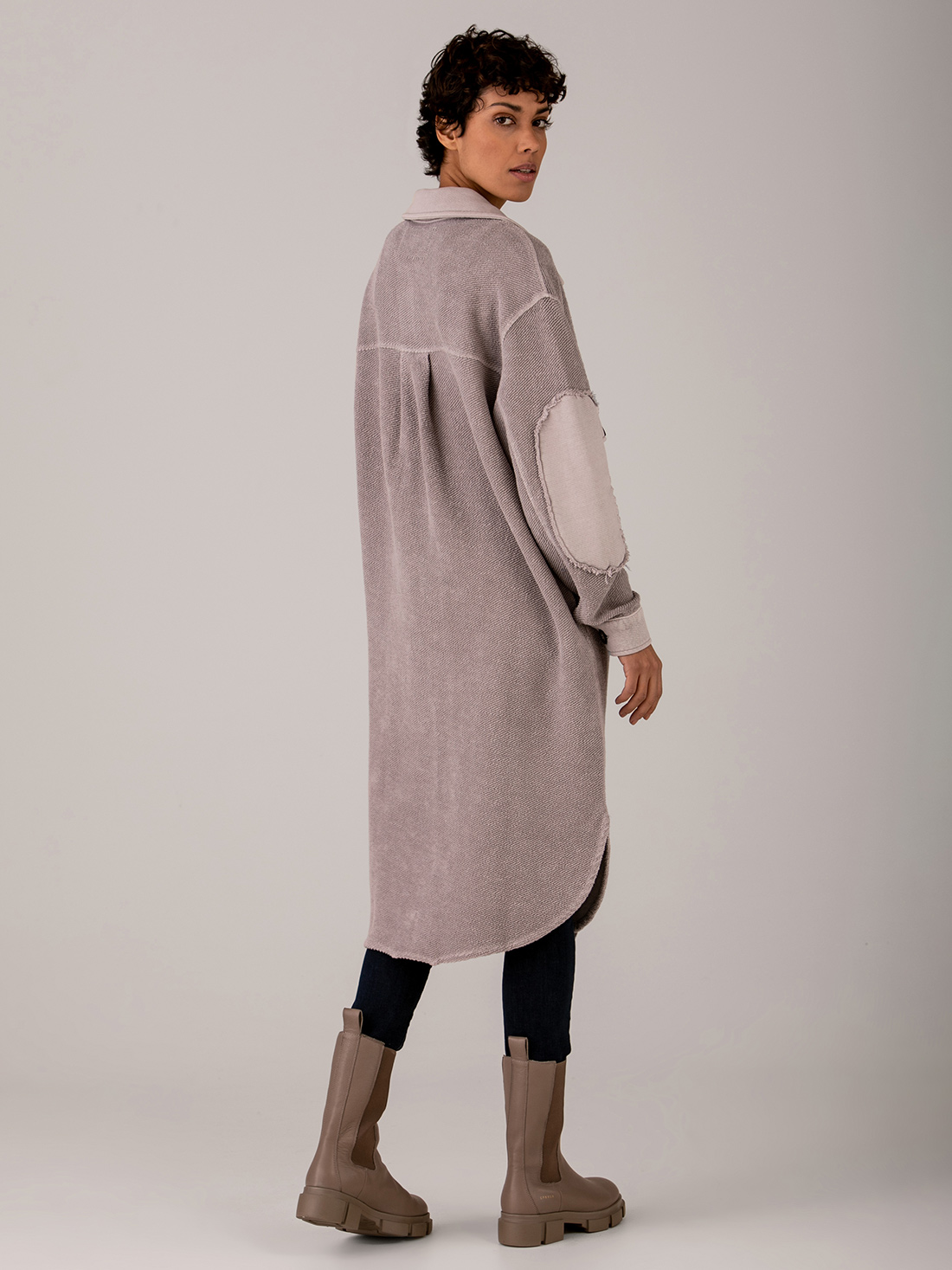 Detailansicht von Sweatmantel von ZHRILL