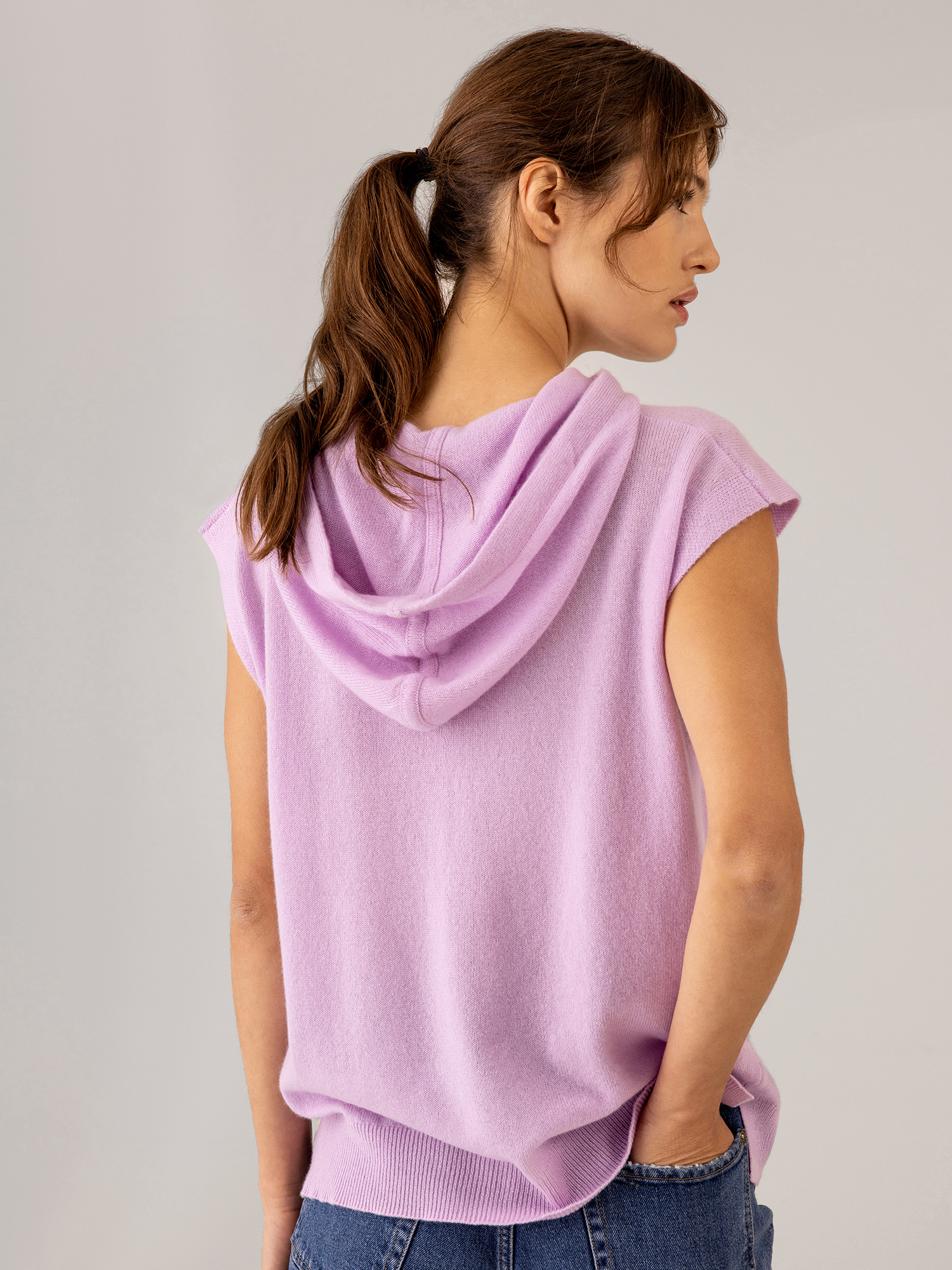 Detailansicht von Pullunder von 360 CASHMERE