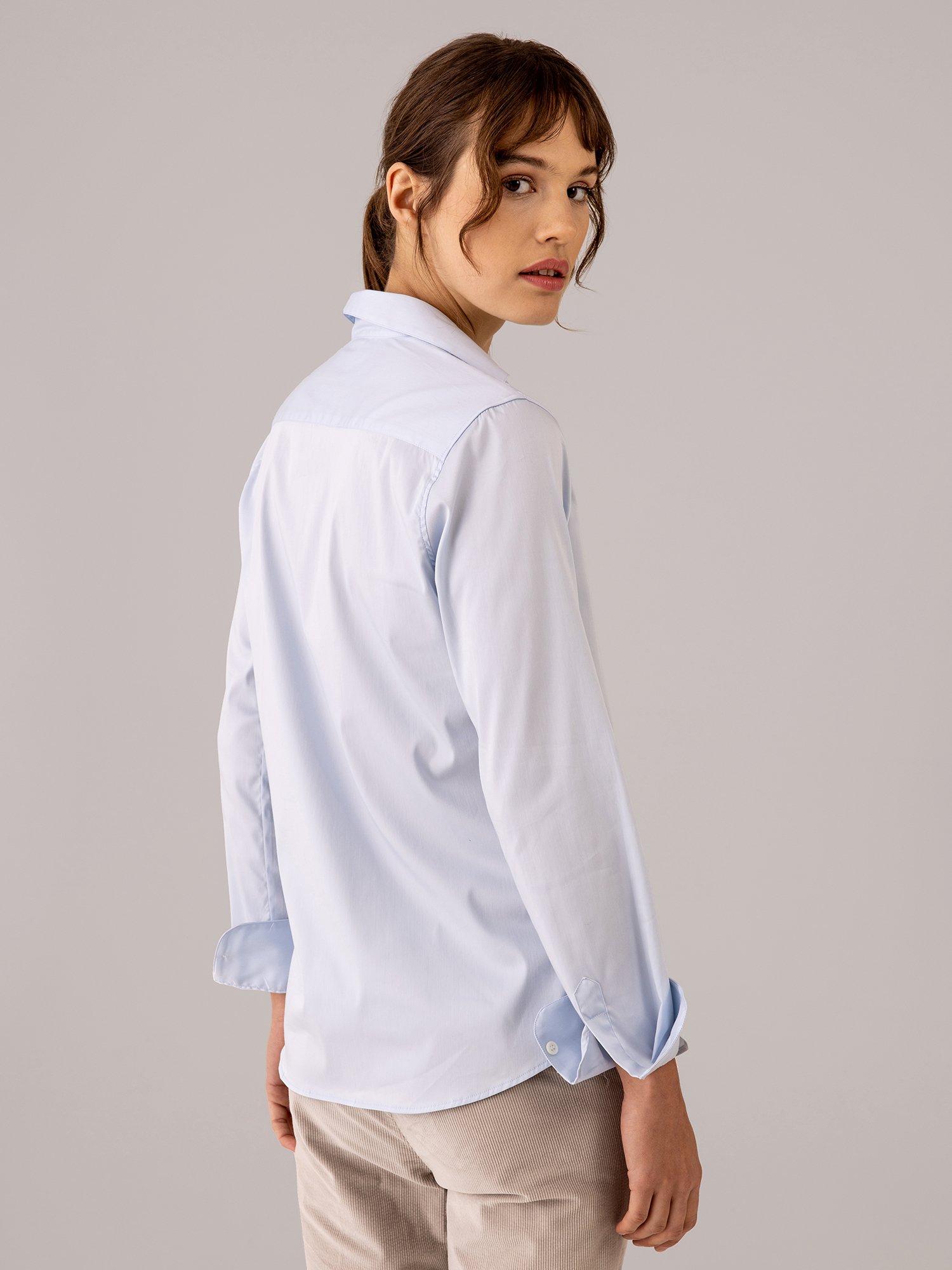 Detailansicht von Baumwollbluse von AGLINI