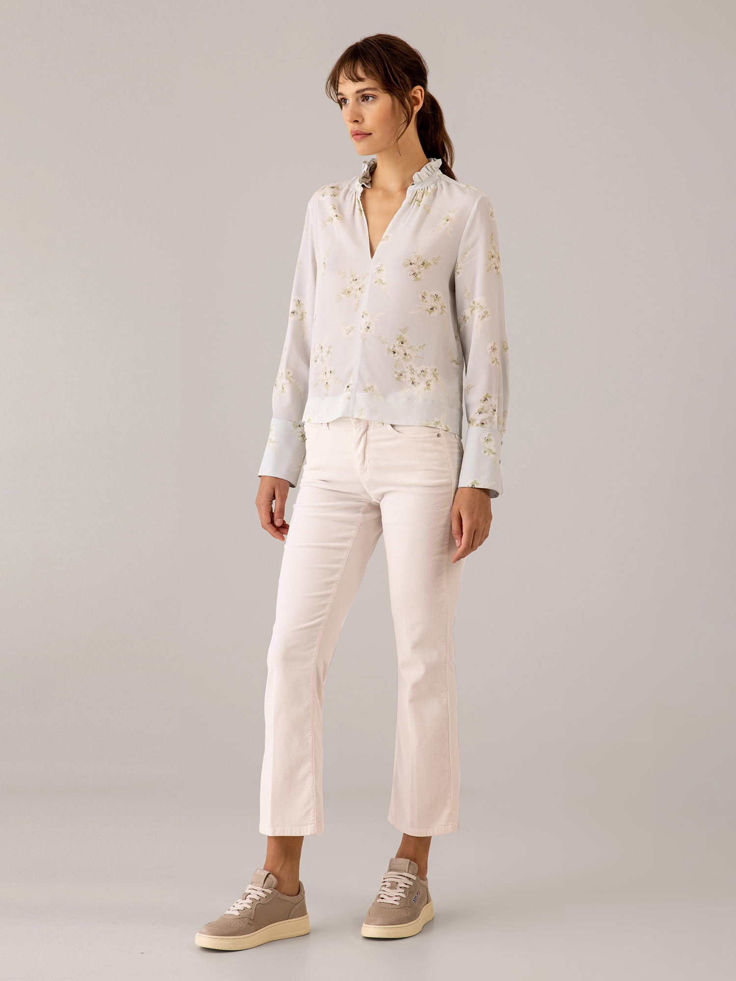 Detailansicht von Ankle Hose aus Cord von CAMBIO