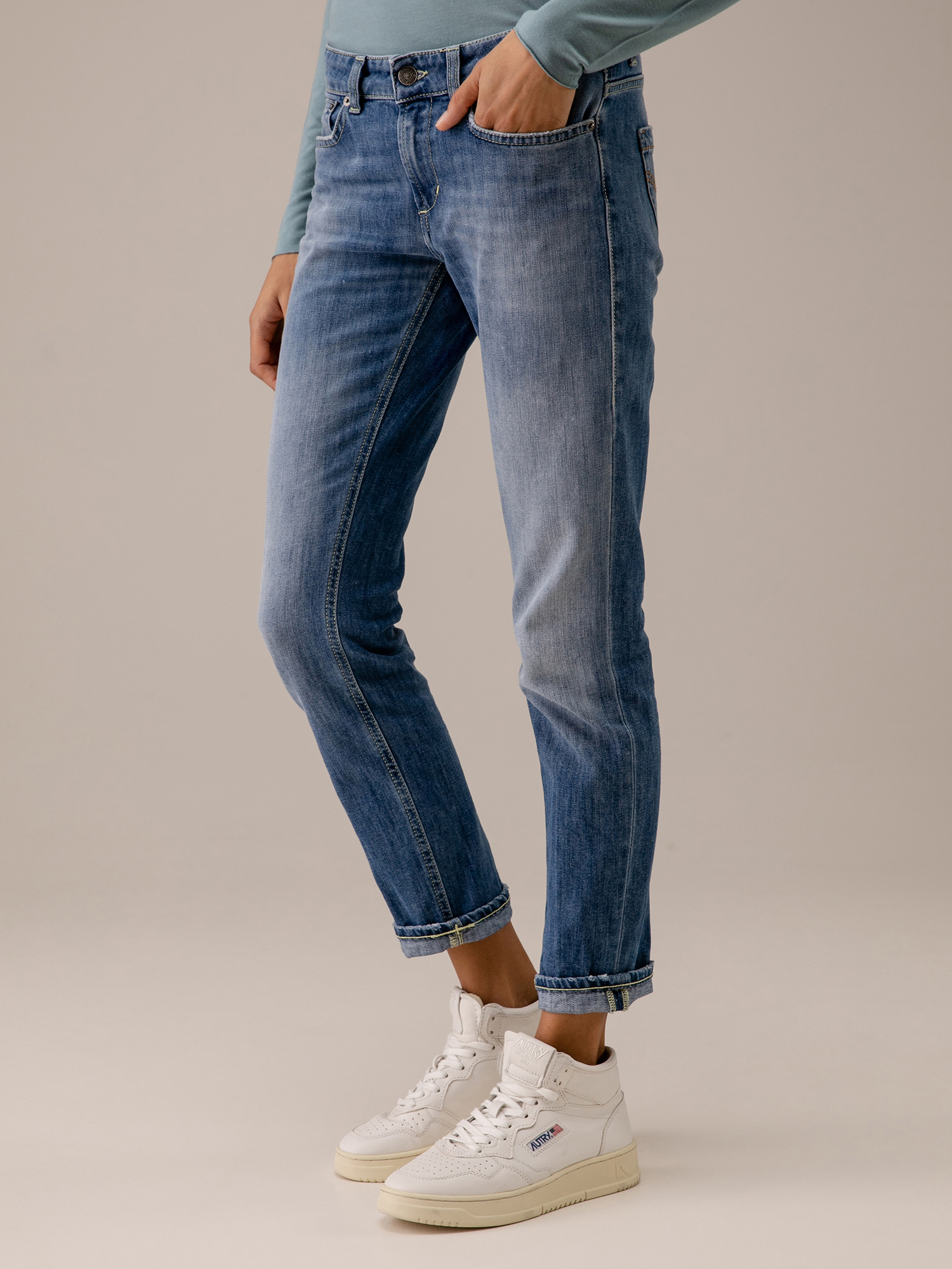 Detailansicht von Slim Fit Jeans von DONDUP