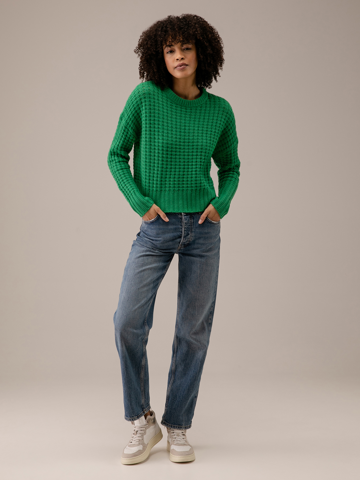 Detailansicht von Pullover mit Lochstrick von 360 Cashmere