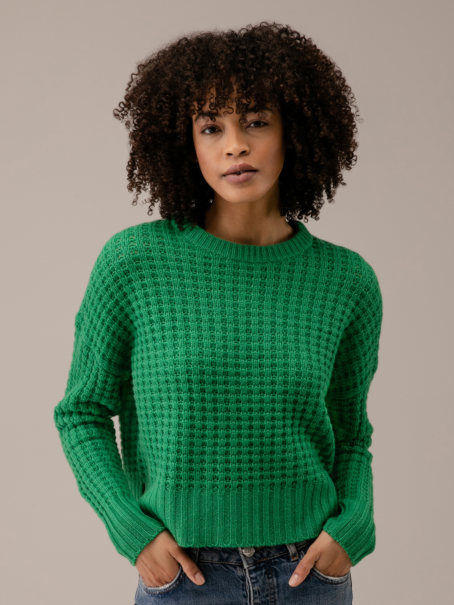 Detailansicht von Pullover mit Lochstrick von 360 Cashmere