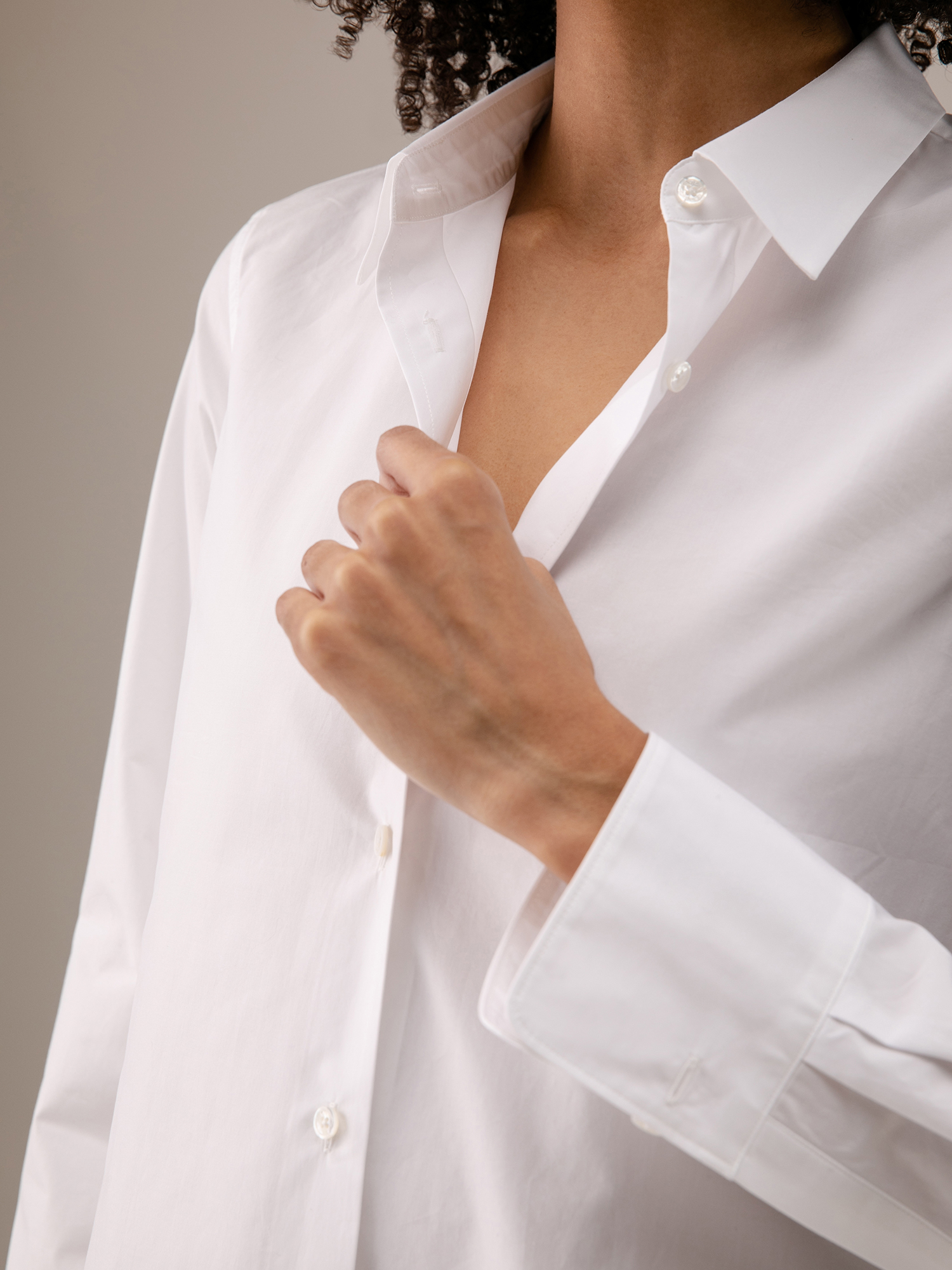 Detailansicht von Baumwollbluse von LIS LAREIDA