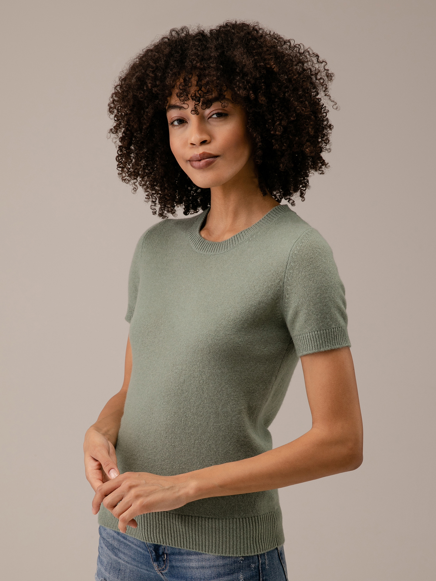Detailansicht von Kurzarm-Pullover aus Cashmere von DANIELS