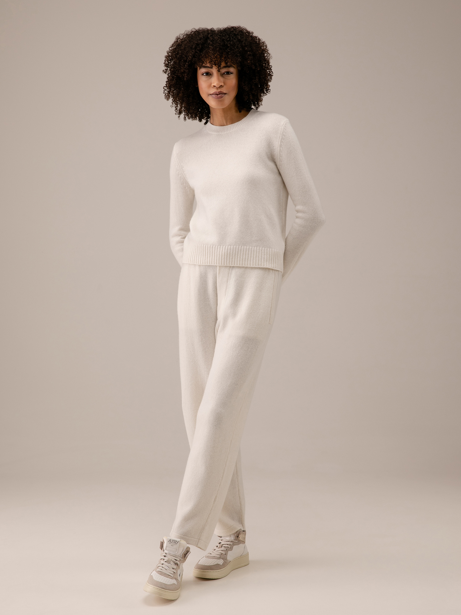 Detailansicht von Hose aus Cashmere von LISA YANG