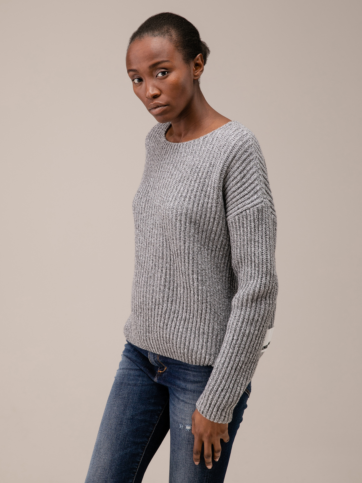 Detailansicht von Pullover aus Wolle von ARMEDANGELS