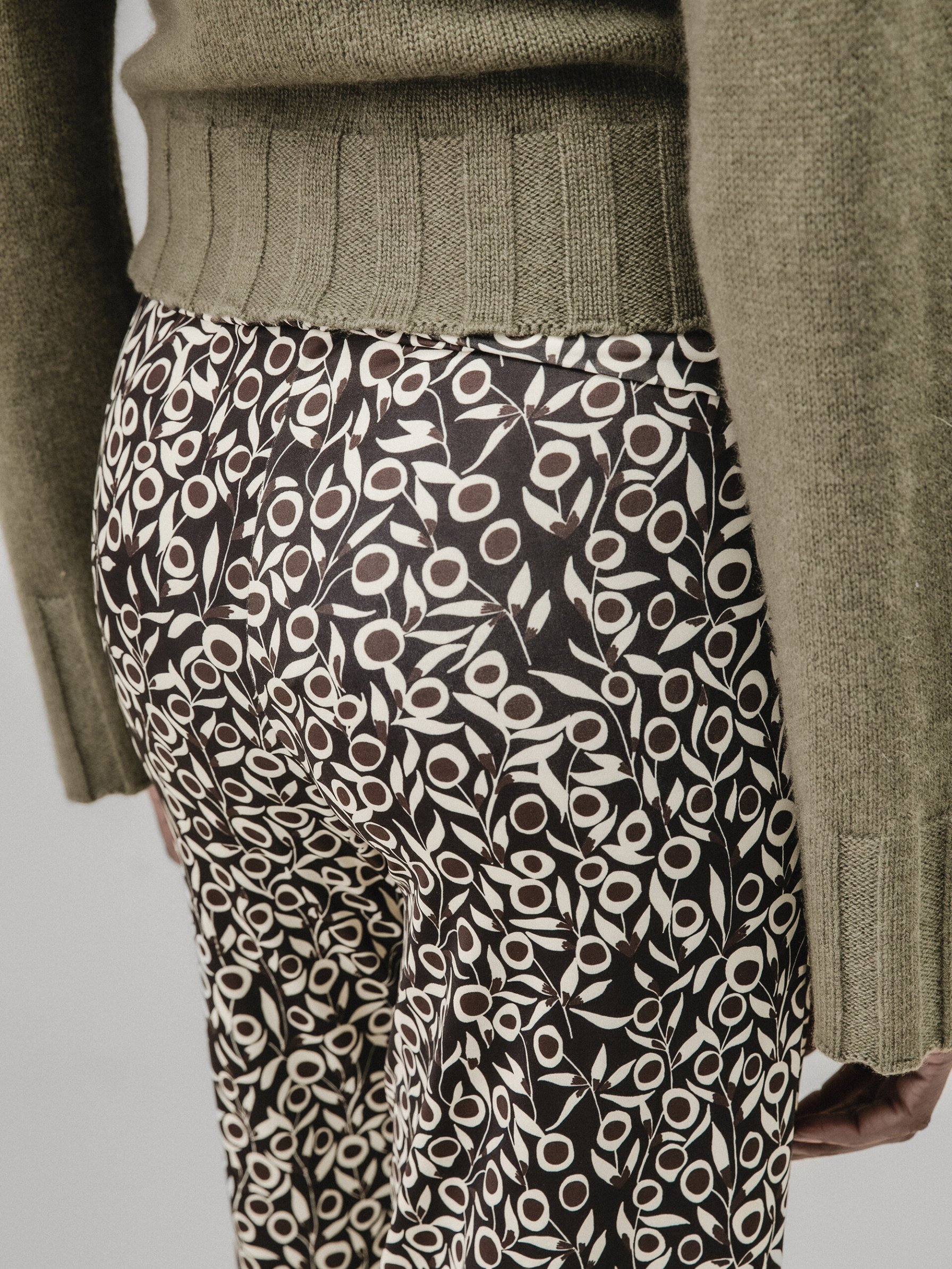 Detailansicht von Gemusterte Hose von DANIELS