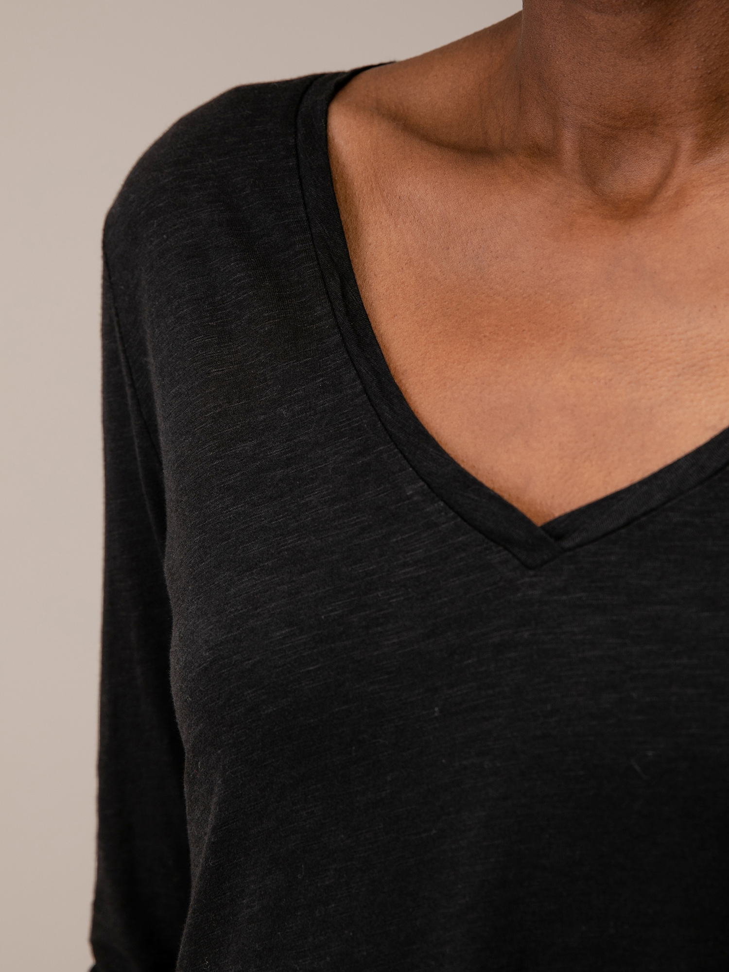 Detailansicht von Langarmshirt aus Baumwolle von DANIELS