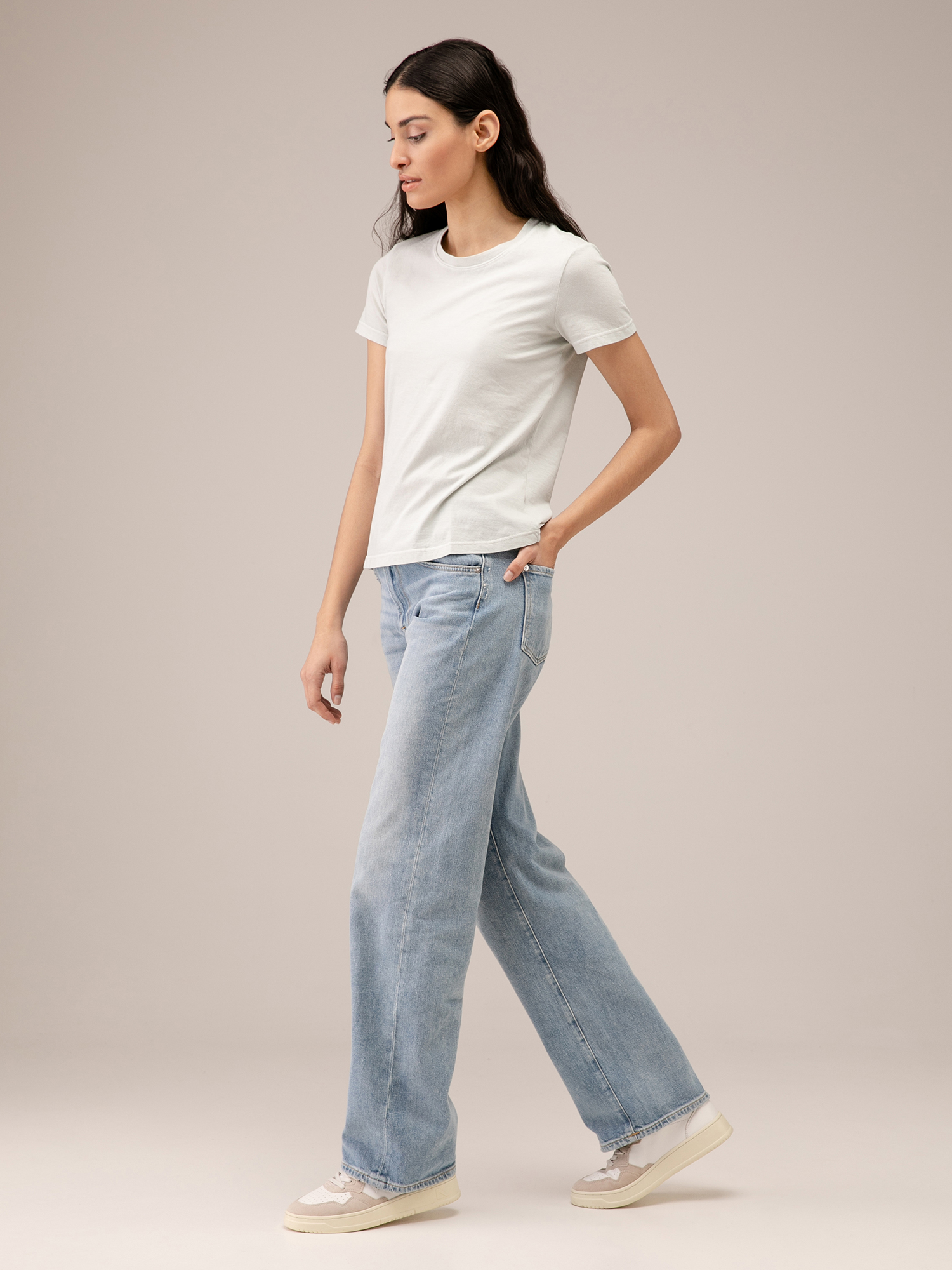 Detailansicht von T-Shirt aus Baumwolle von JAMES PERSE