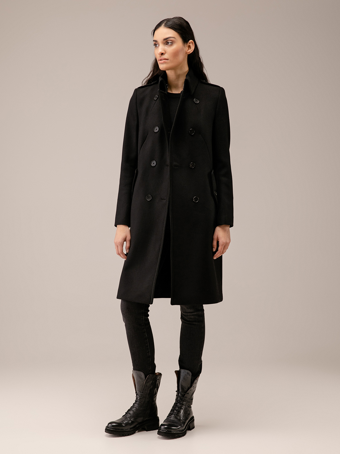 Detailansicht von Mantel aus Schurwolle von DRYKORN