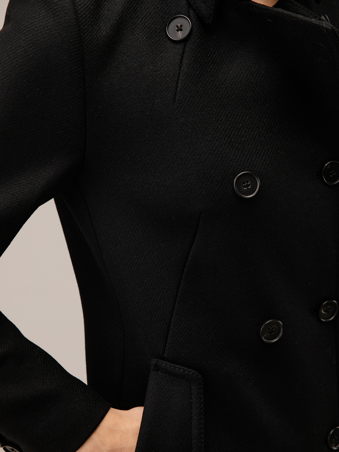 Detailansicht von Mantel aus Schurwolle von DRYKORN