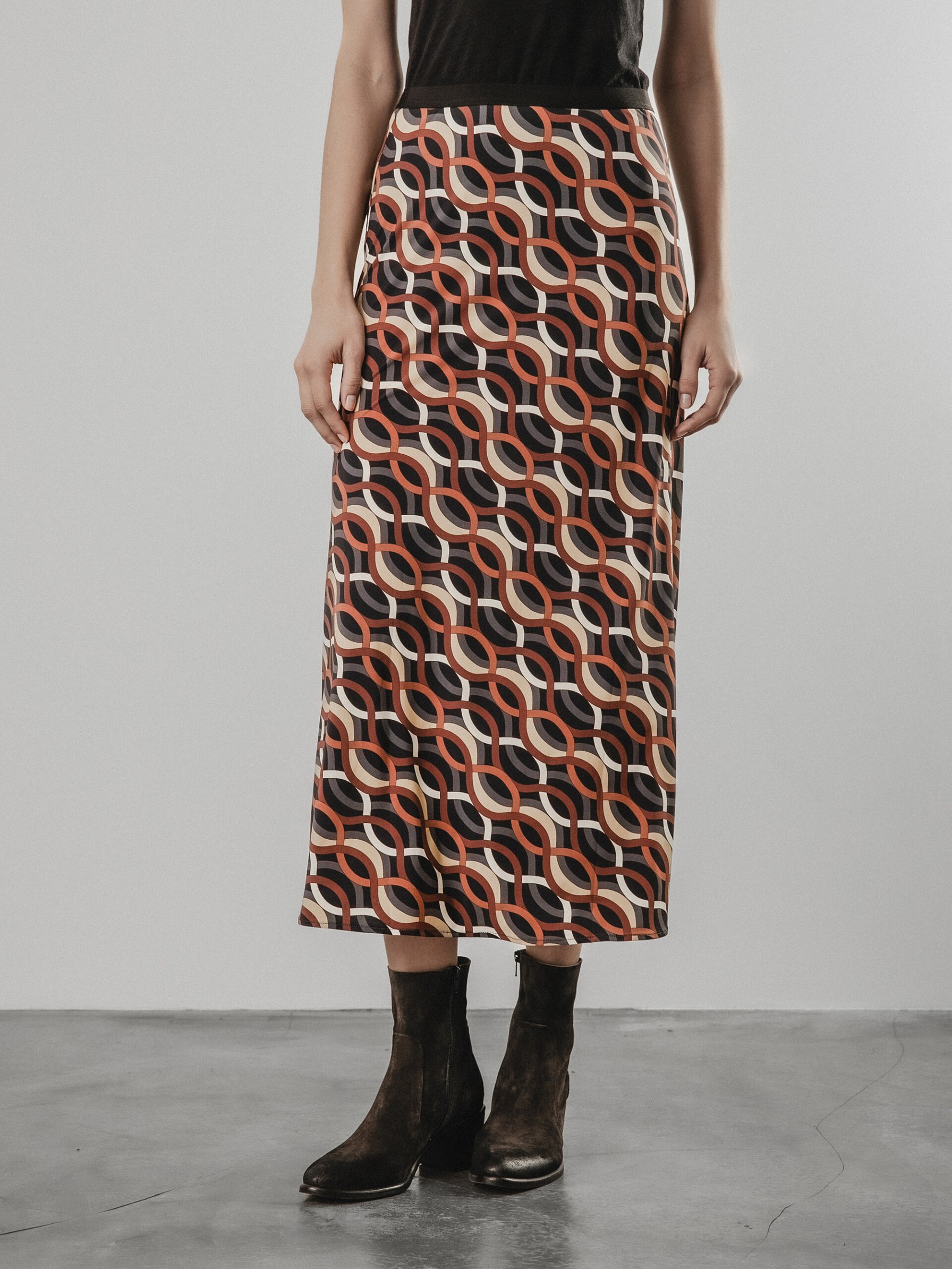 Detailansicht von Maxi-Rock von SIYU