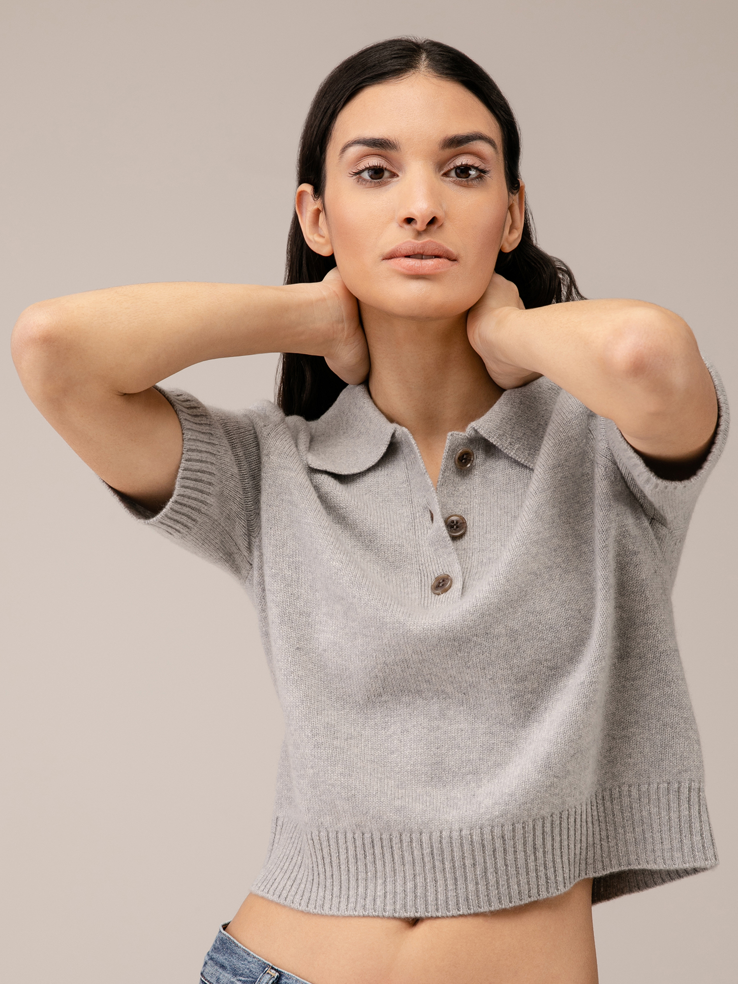 Detailansicht von Kurzarm-Pullover aus Cashmere von LISA YANG