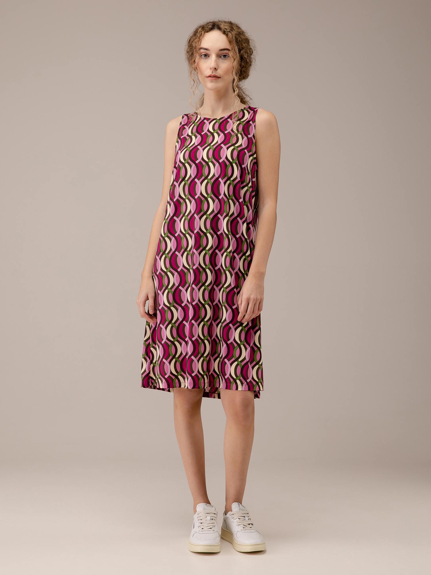 Detailansicht von Midi-Kleid von SIYU