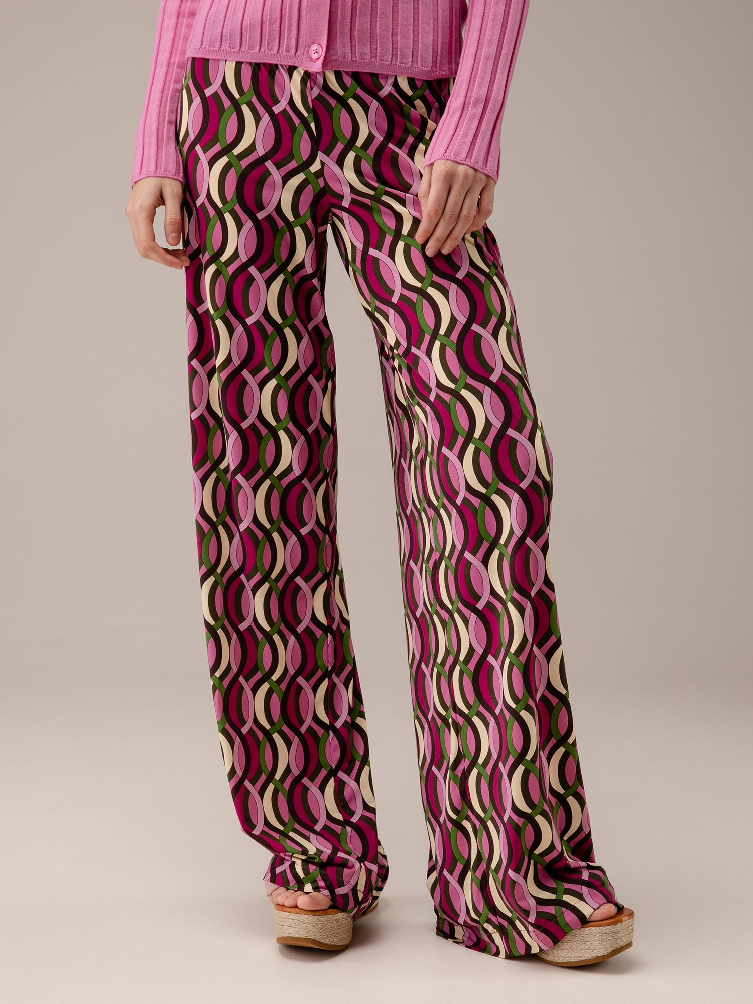 Detailansicht von Gemusterte Hose von SIYU