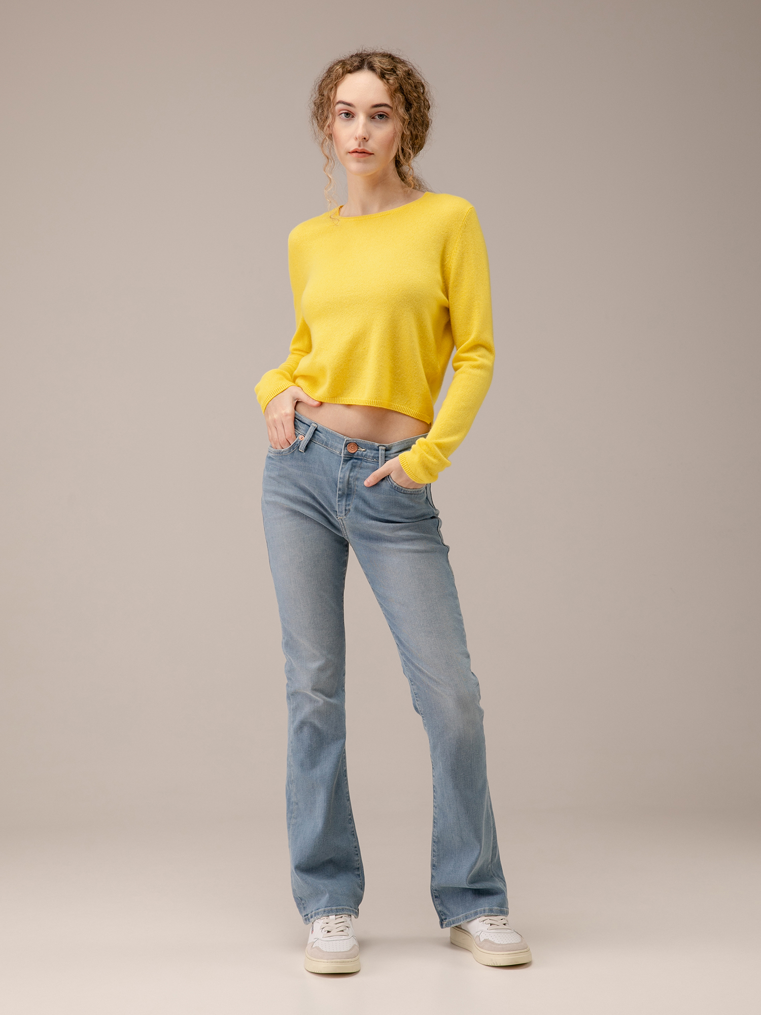 Detailansicht von Cropped Pullover aus Cashmere von ALLUDE