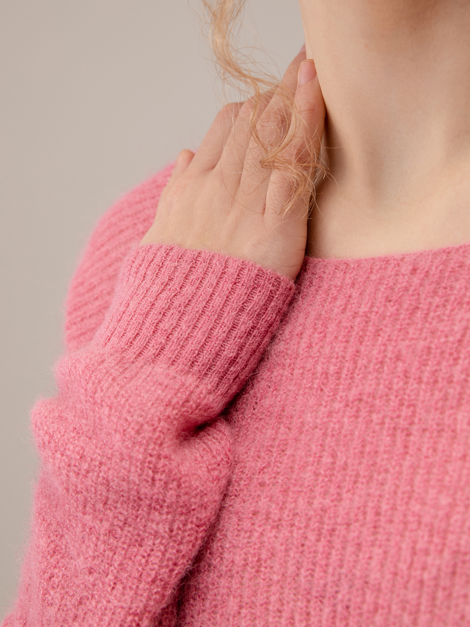 Detailansicht von Pullover aus Wolle von JOHNNY LOVE