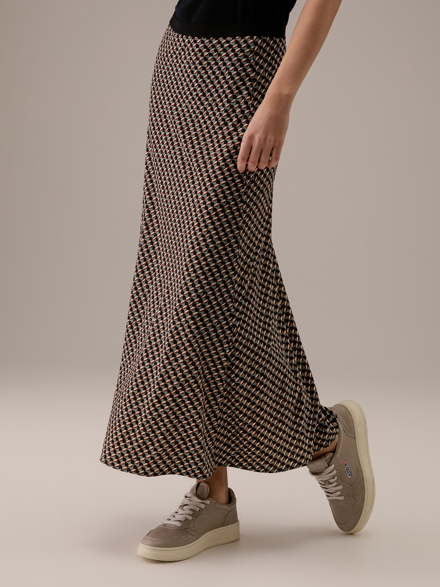 Detailansicht von Maxi-Rock von SIYU