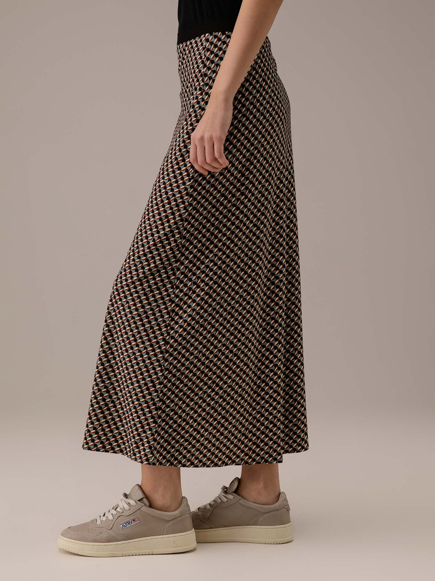 Detailansicht von Maxi-Rock von SIYU