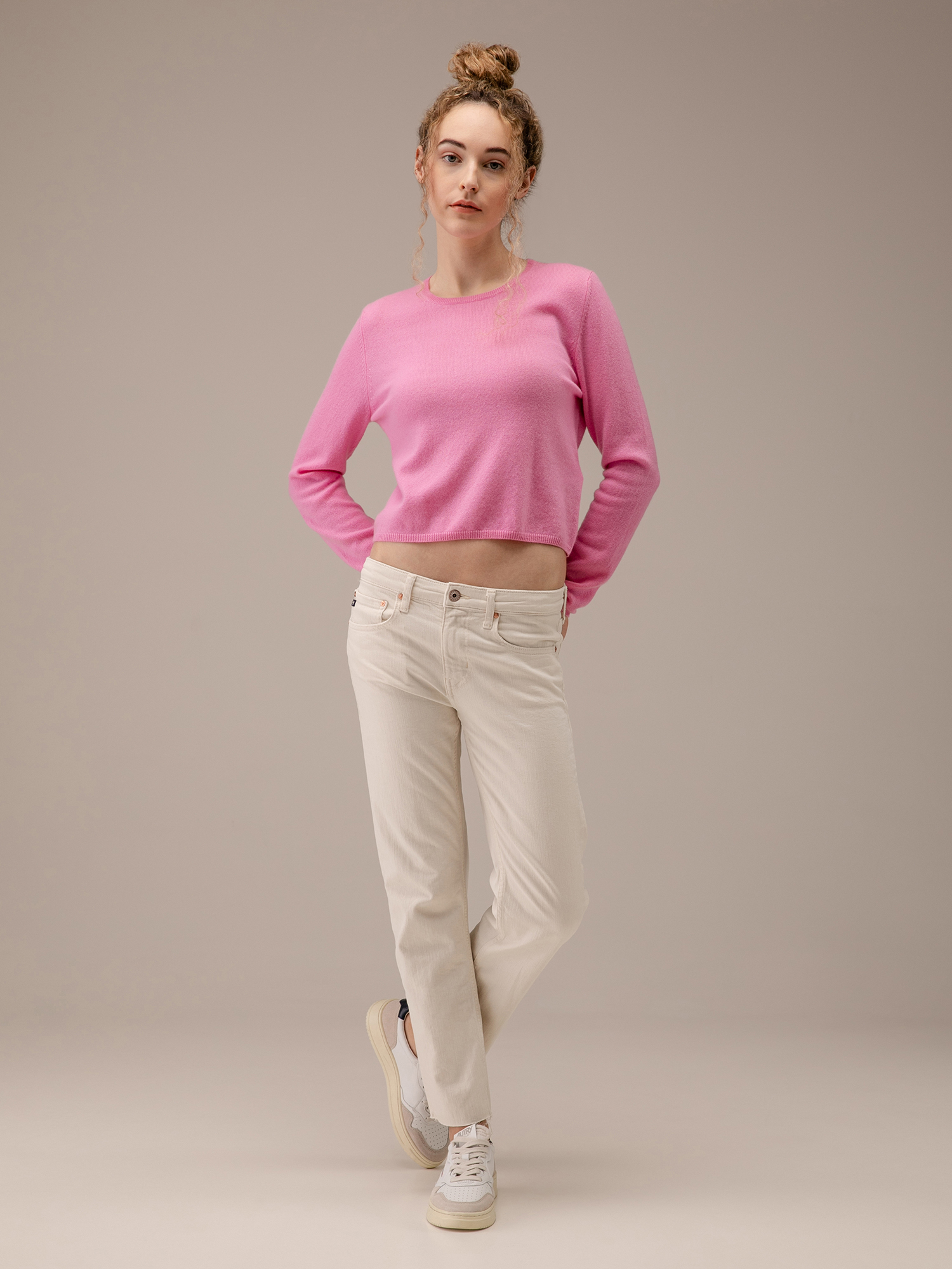 Detailansicht von Cropped Pullover aus Cashmere von ALLUDE