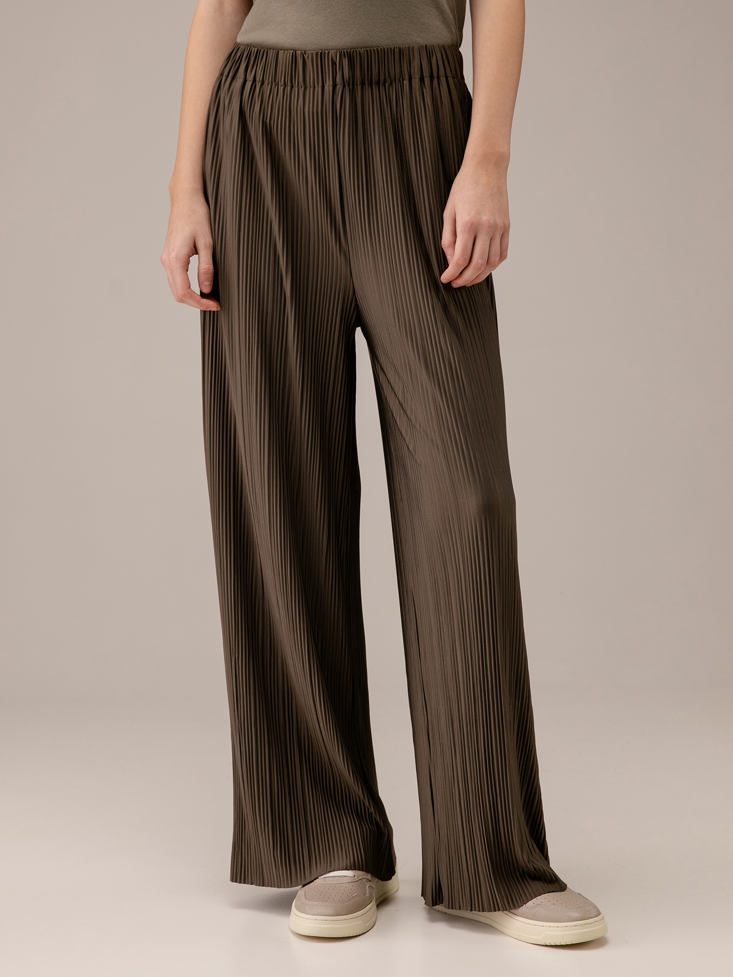 Detailansicht von Weite Plissee-Hose von SAMSØE SAMSØE