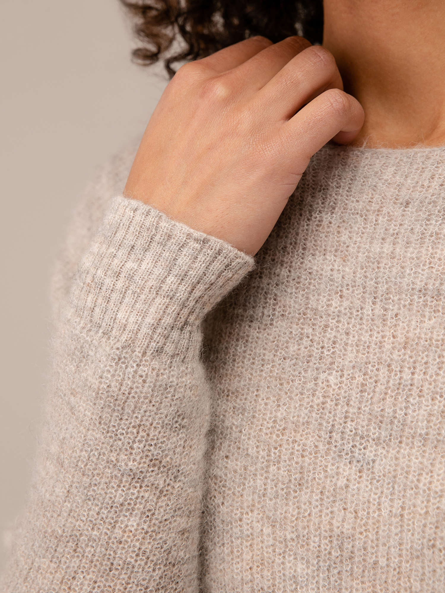 Detailansicht von Pullover aus Wolle von JOHNNY LOVE