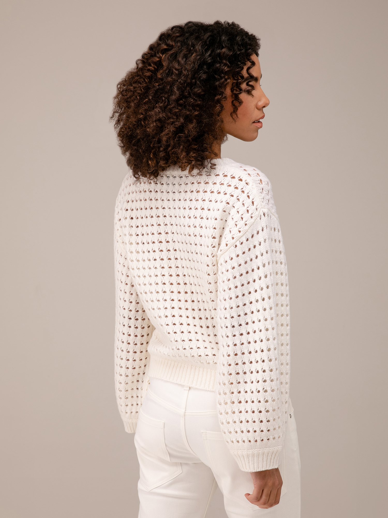 Detailansicht von Pullover aus Schurwolle von ALLUDE