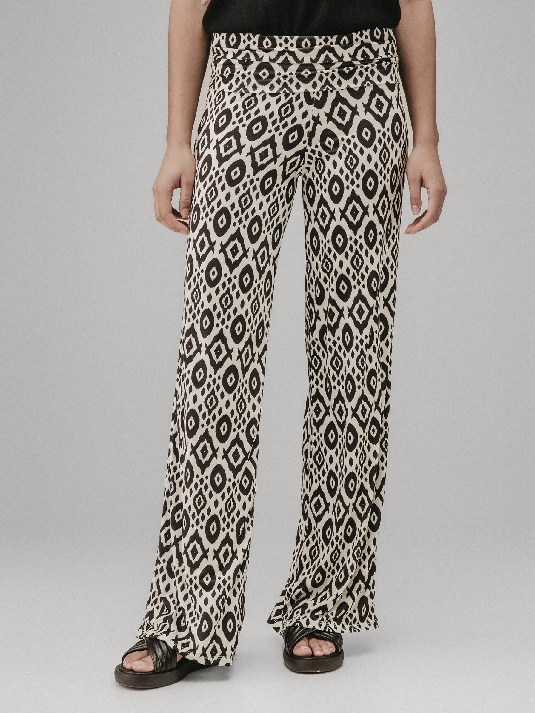 Detailansicht von Gemusterte Hose von DANIELS