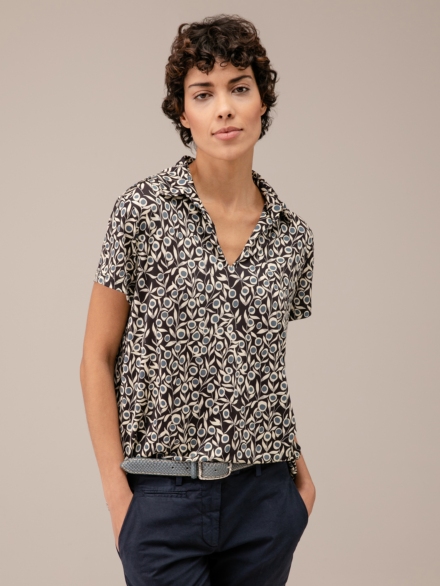 Detailansicht von Kurzarm-Poloshirt von DANIELS