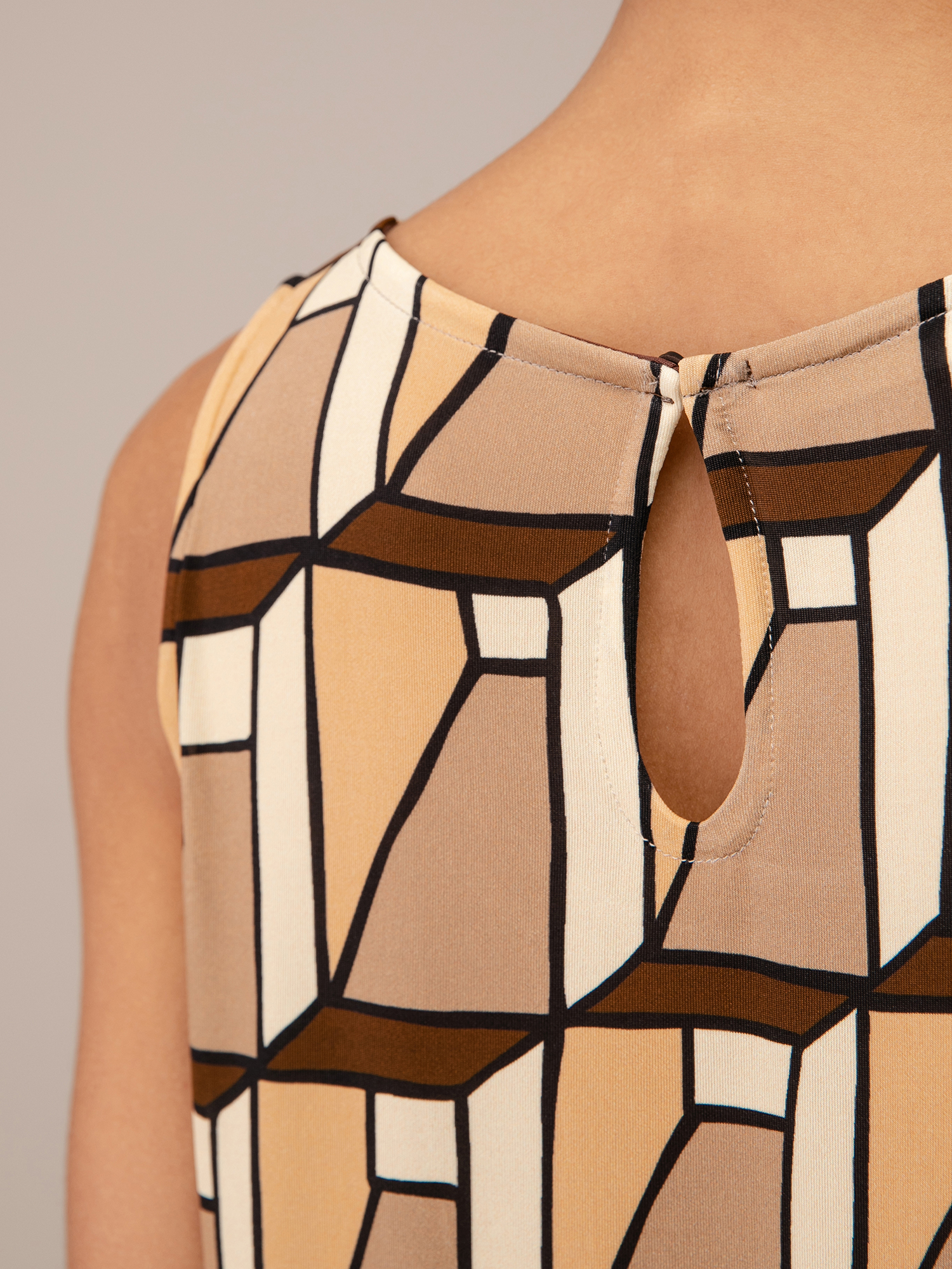 Detailansicht von Kurzes Kleid von SIYU