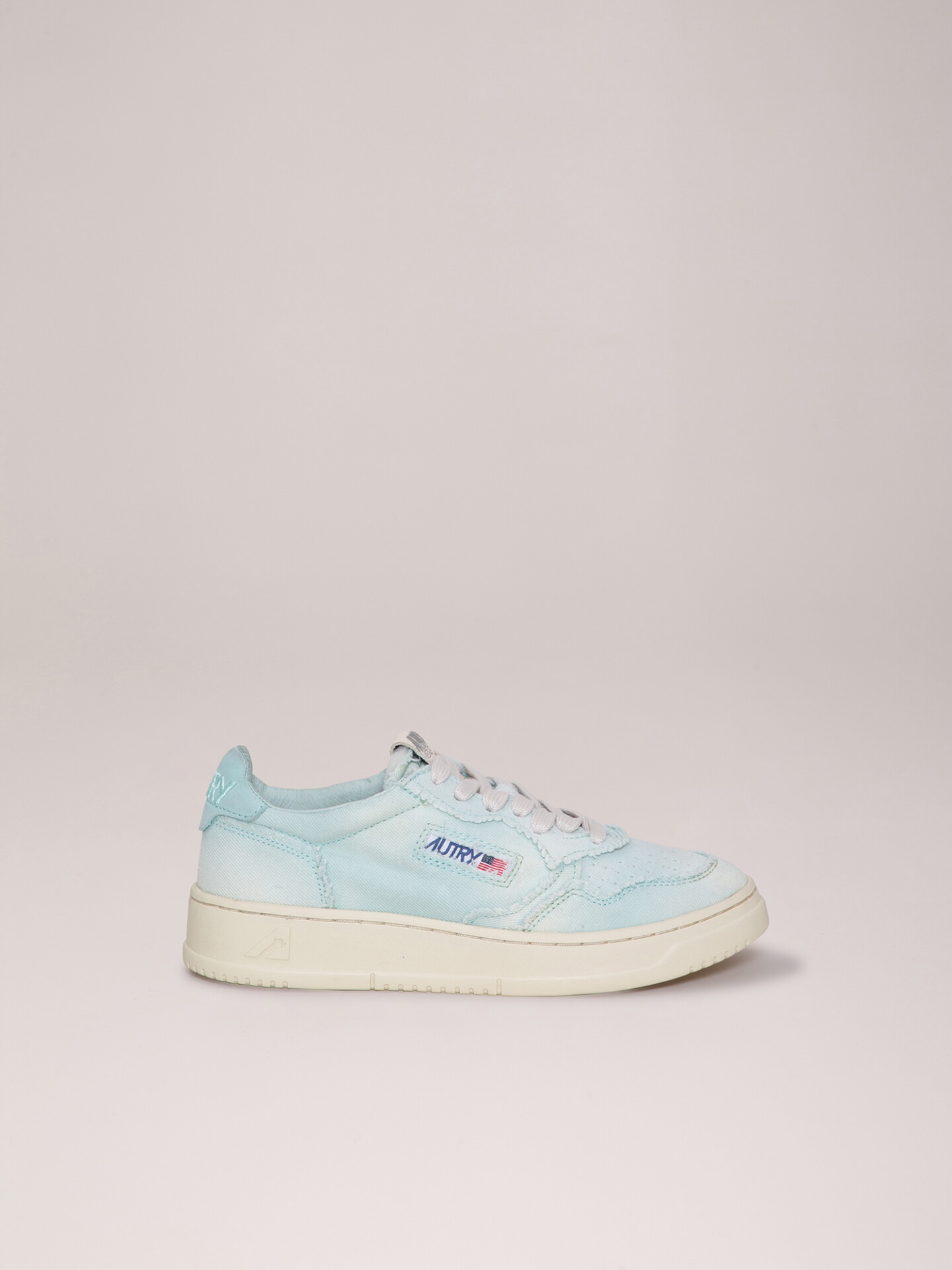 Detailansicht von Sneaker von AUTRY