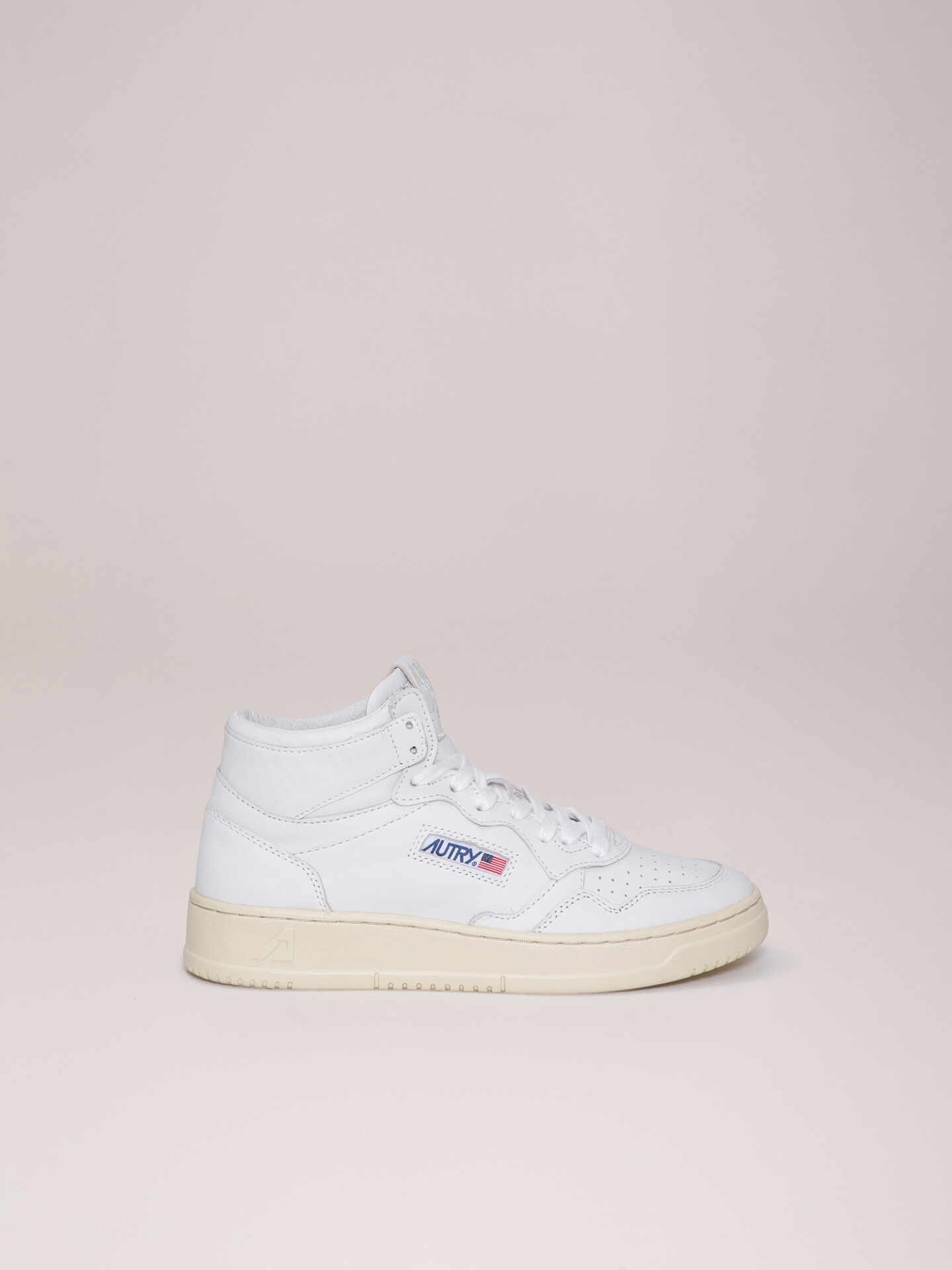 Detailansicht von Hoher Sneaker aus Leder von AUTRY