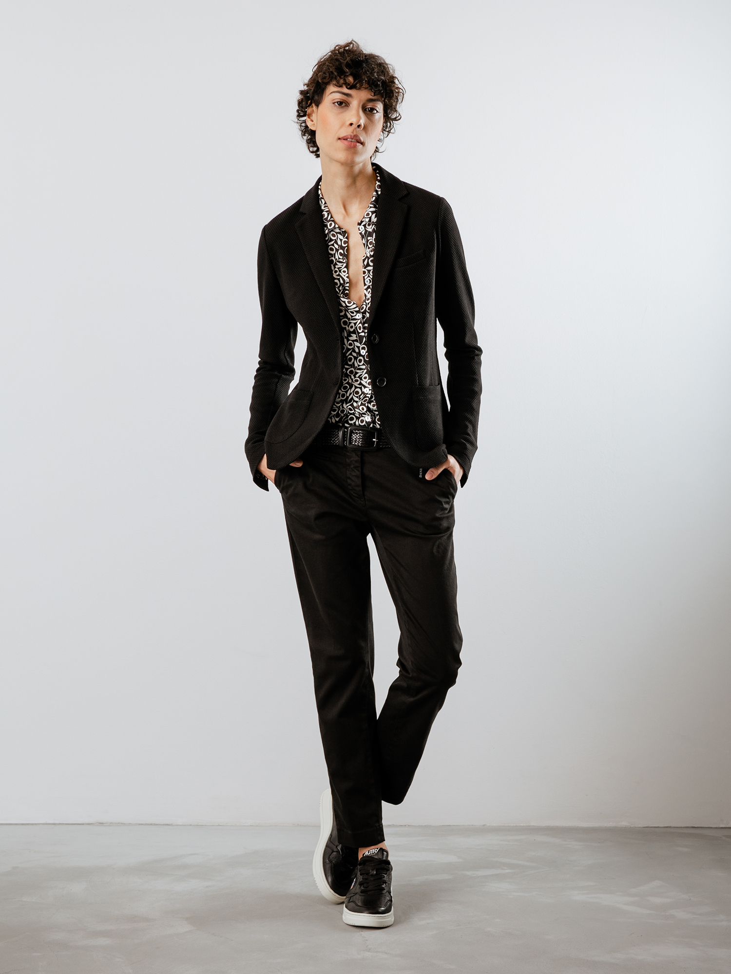 Detailansicht von Blazer aus Baumwolle von DANIELS