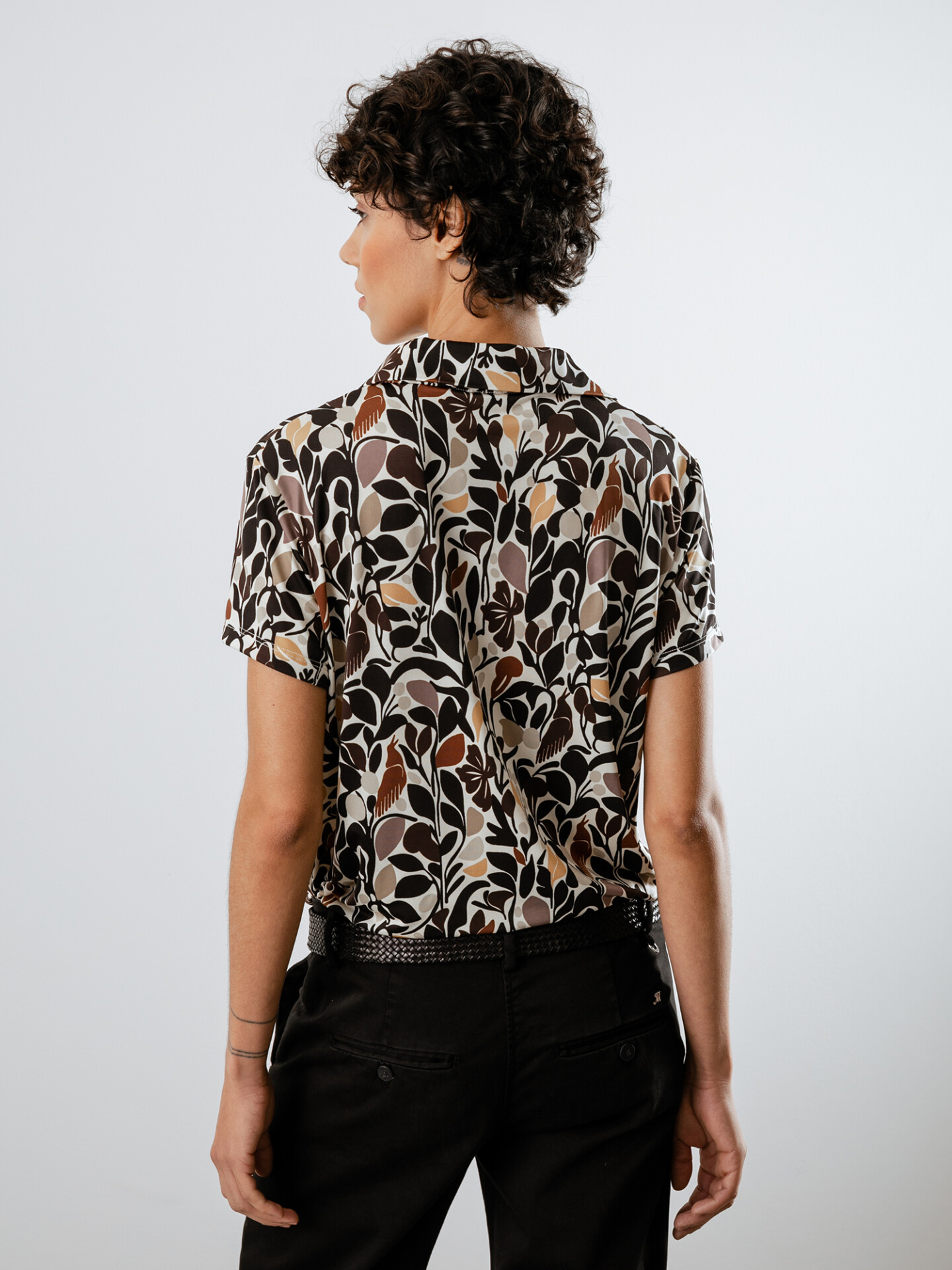 Detailansicht von Kurzarm-Poloshirt von DANIELS