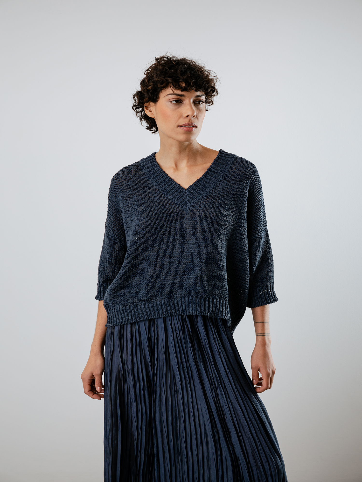 Detailansicht von Kurzarm-Pullover aus Baumwolle von ROBERTO COLLINA