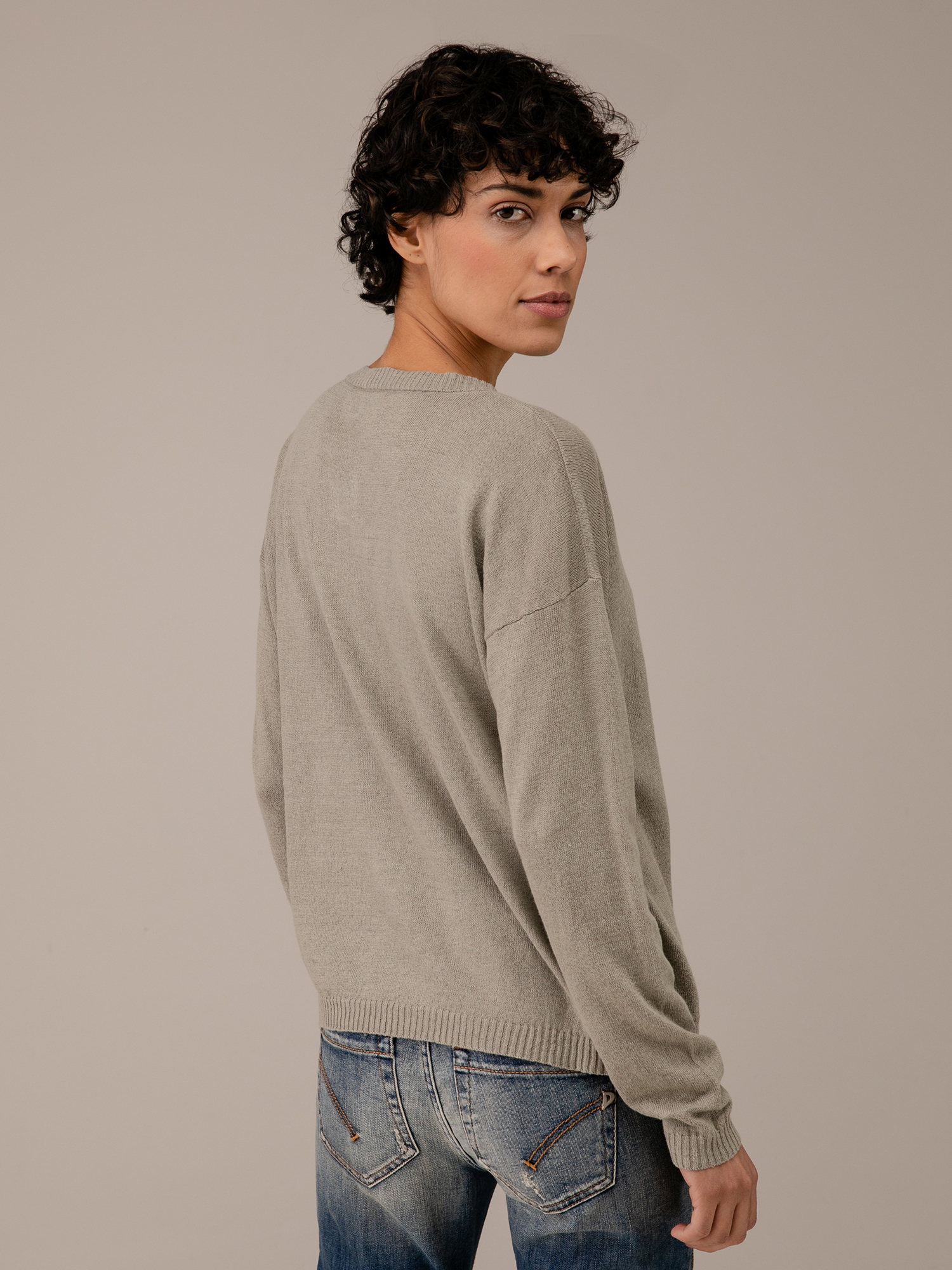 Detailansicht von Pullover aus Leinen von DANIELS