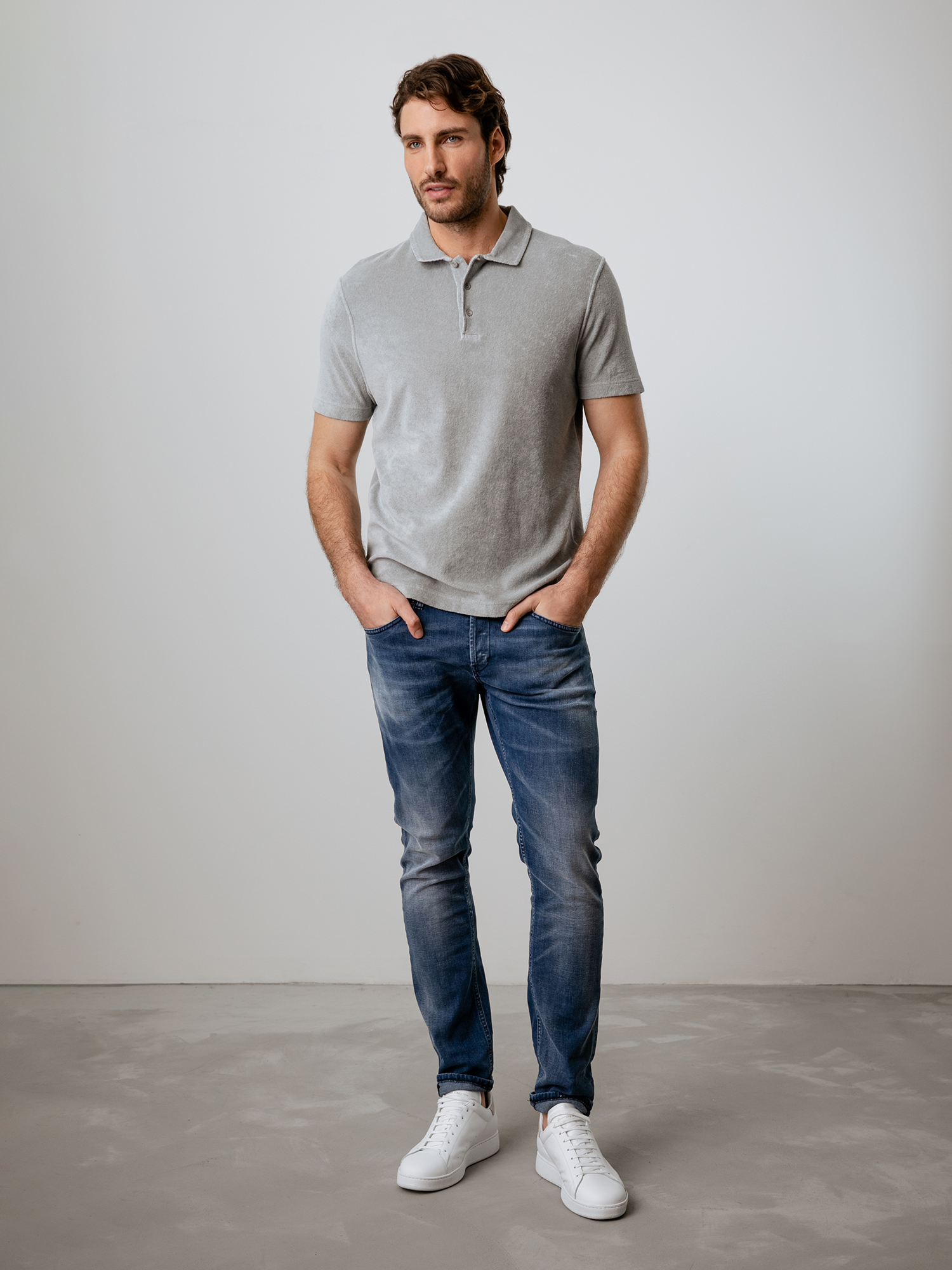 Detailansicht von Kurzarm-Poloshirt aus Baumwolle von 04651