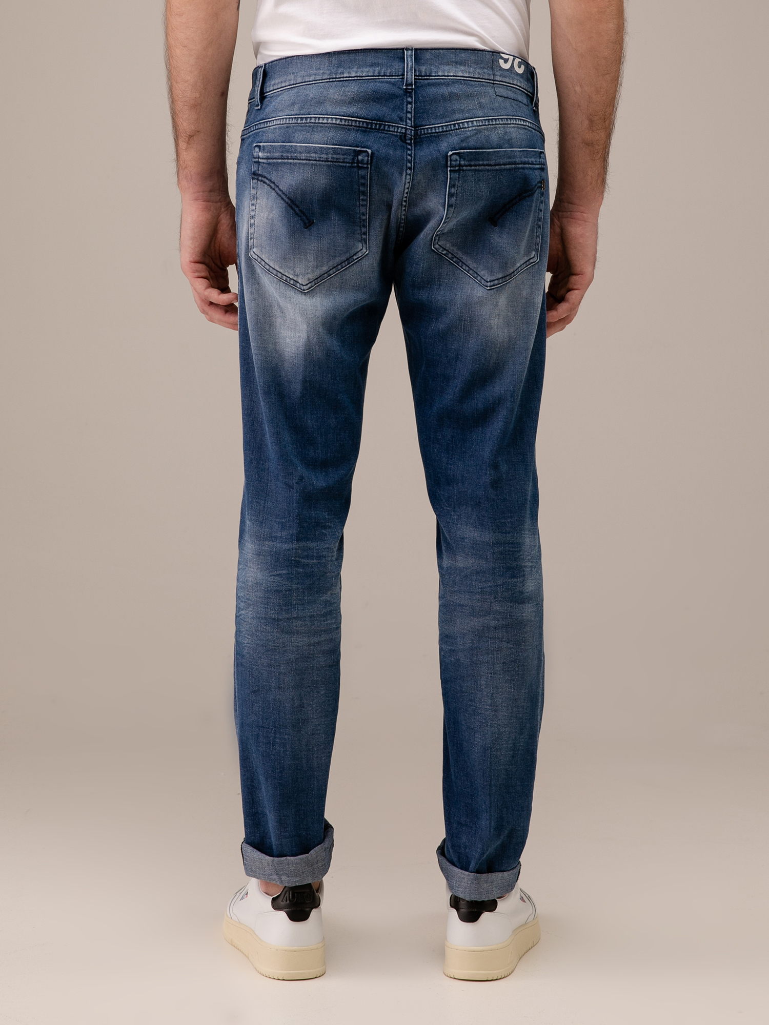 Detailansicht von Slim Fit Jeans von DONDUP