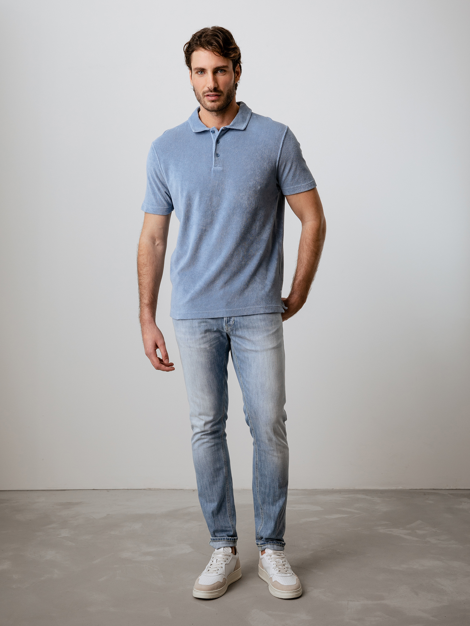 Detailansicht von Kurzarm-Poloshirt aus Baumwolle von 04651