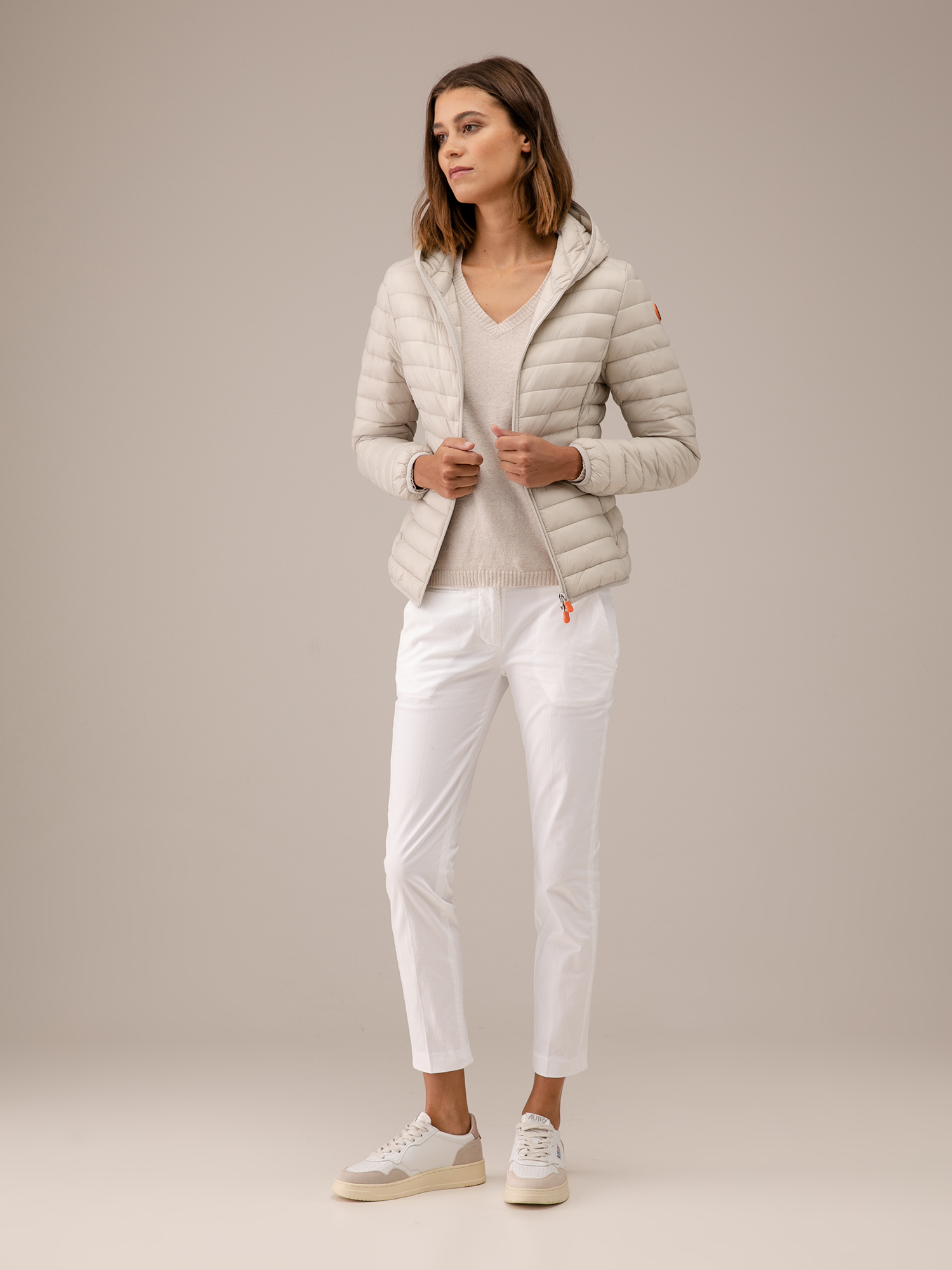 Detailansicht von Taillierte Steppjacke von SAVE THE DUCK