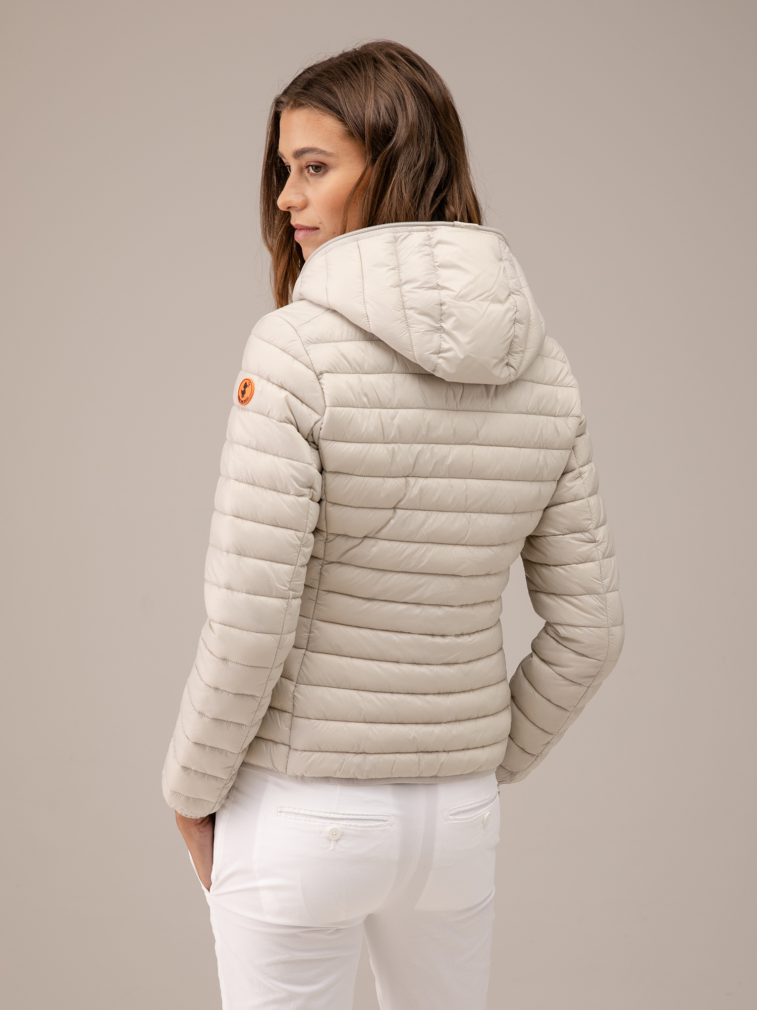 Detailansicht von Taillierte Steppjacke von SAVE THE DUCK