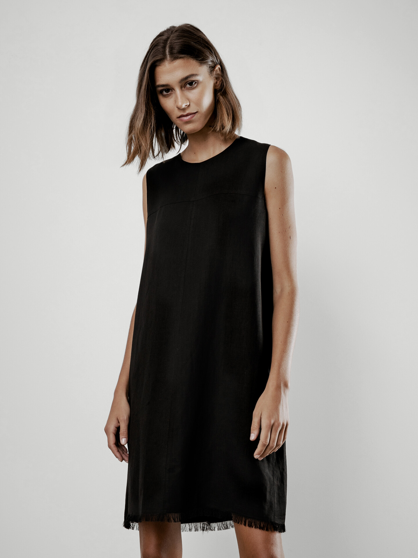 Detailansicht von Kurzes Kleid von ANTONELLI