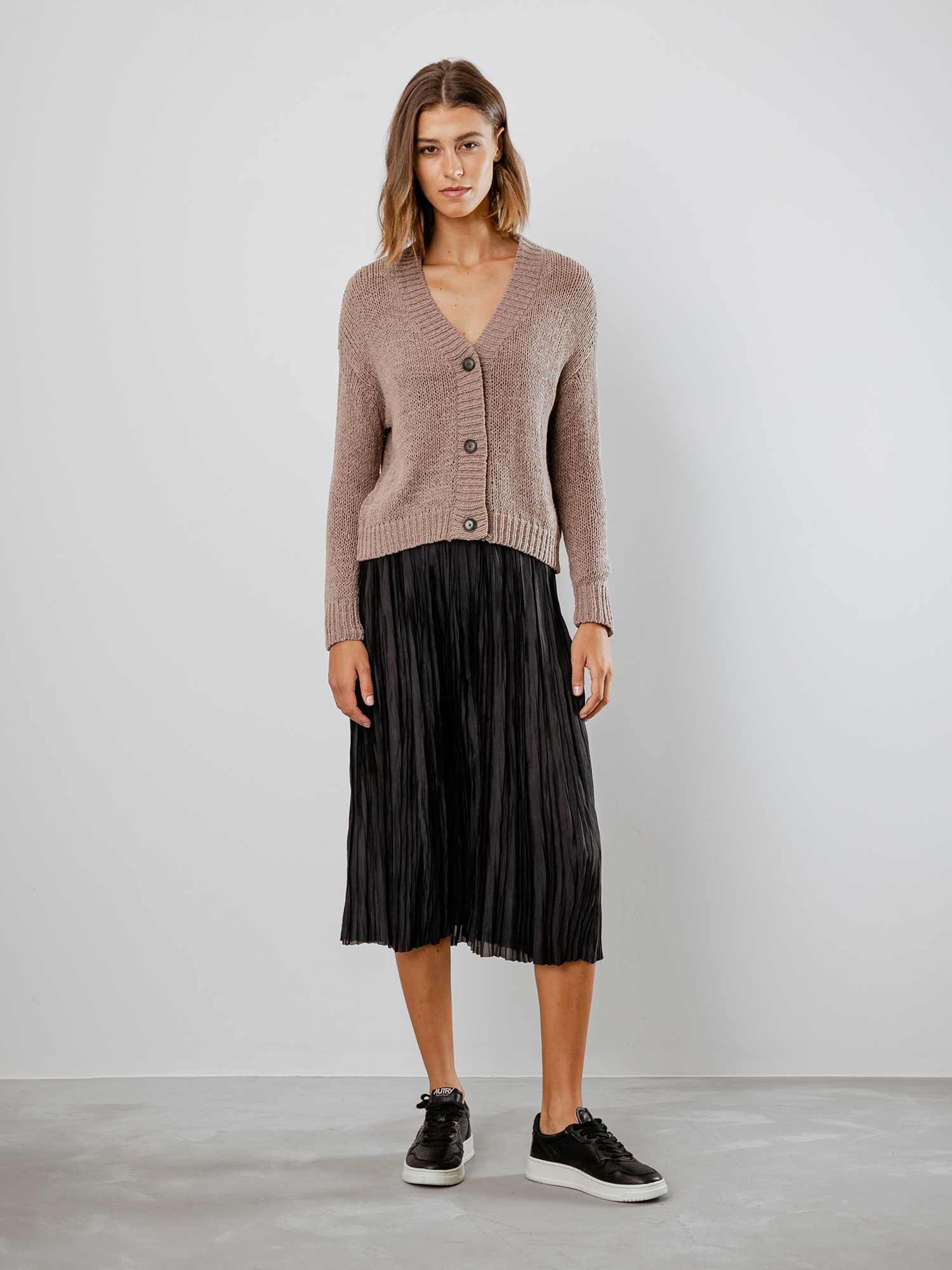 Detailansicht von Strickjacke aus Baumwolle von DANIELS