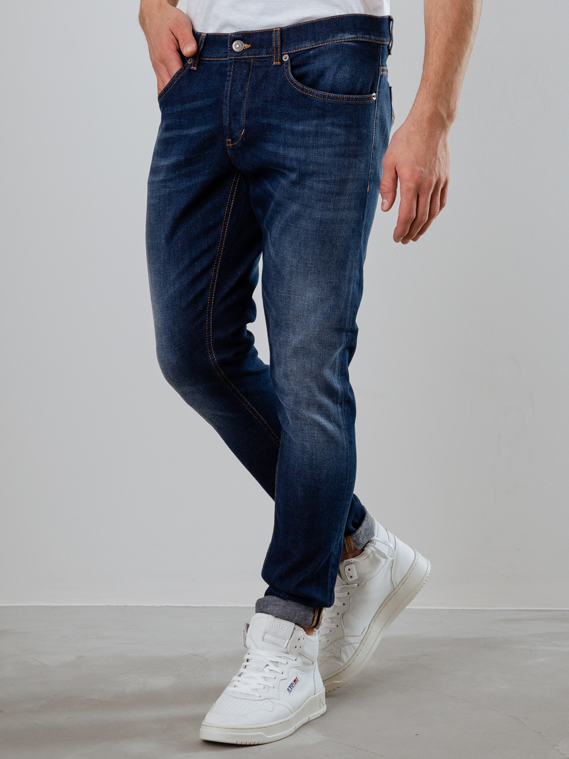 Detailansicht von Slim Fit Jeans von DONDUP
