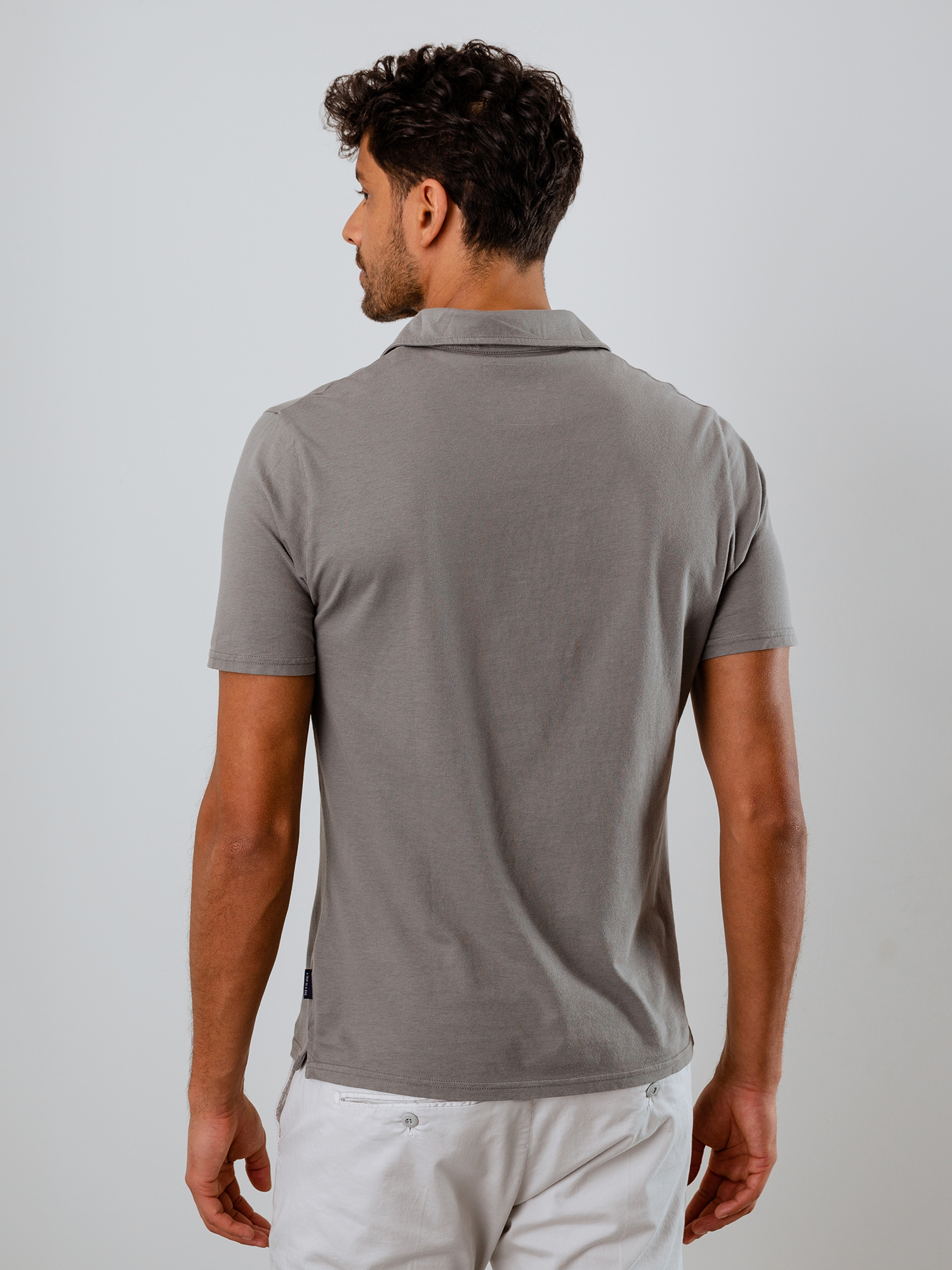 Detailansicht von Kurzarm-Poloshirt aus Baumwolle von 04651