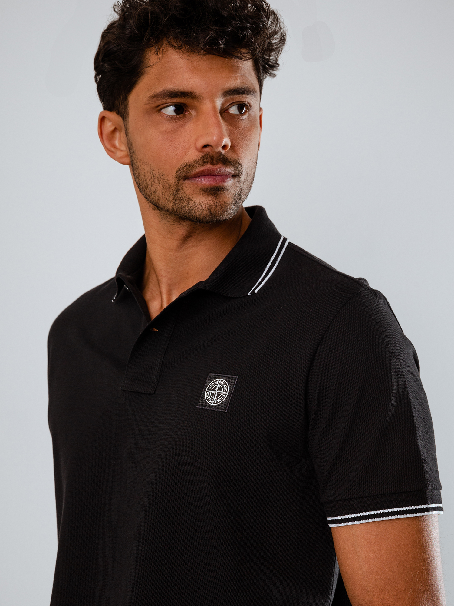 Detailansicht von Kurzarm-Poloshirt aus Baumwolle von STONE ISLAND