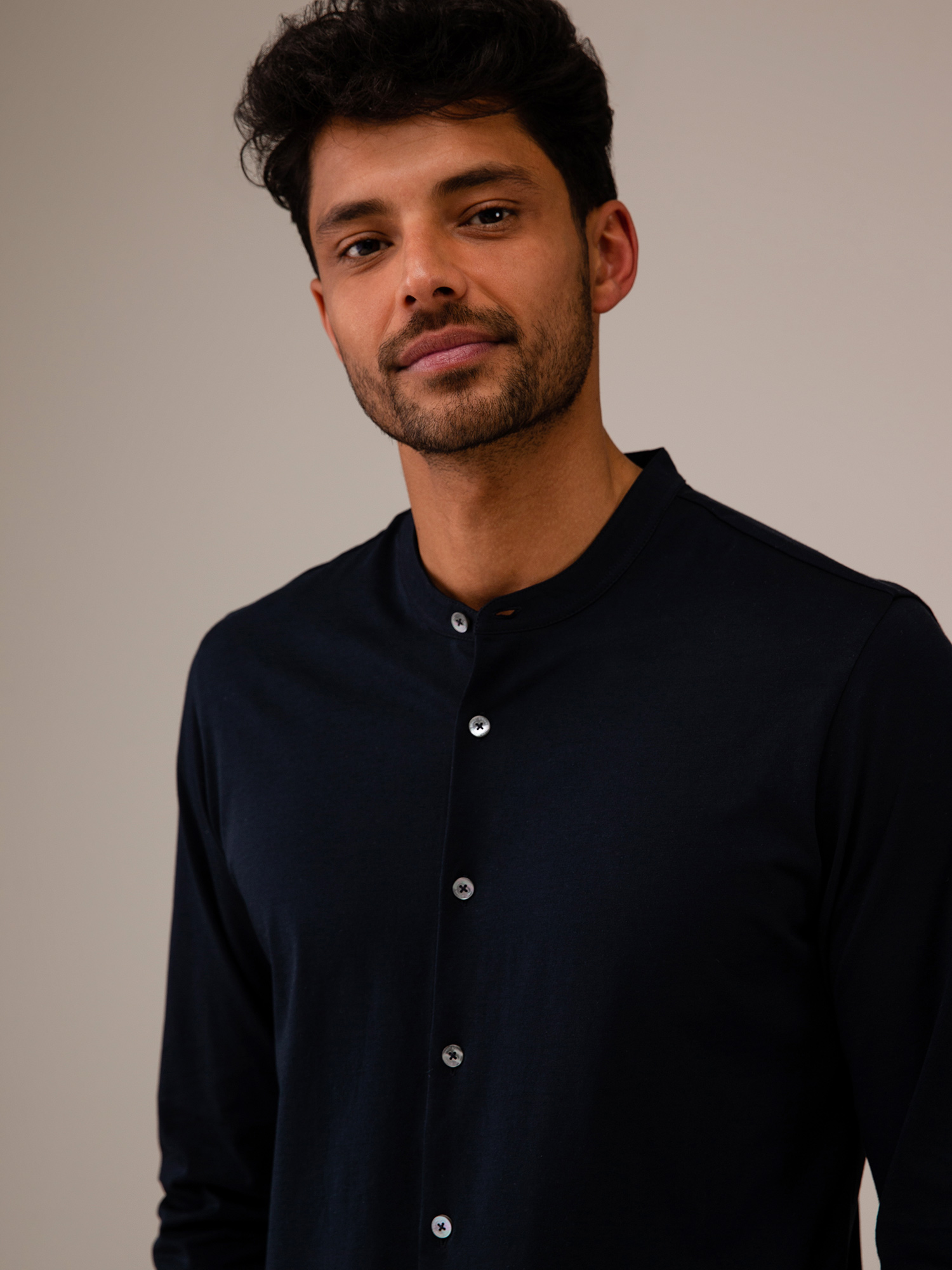 Detailansicht von Durchgeknöpftes Langarmshirt von STEFAN BRANDT