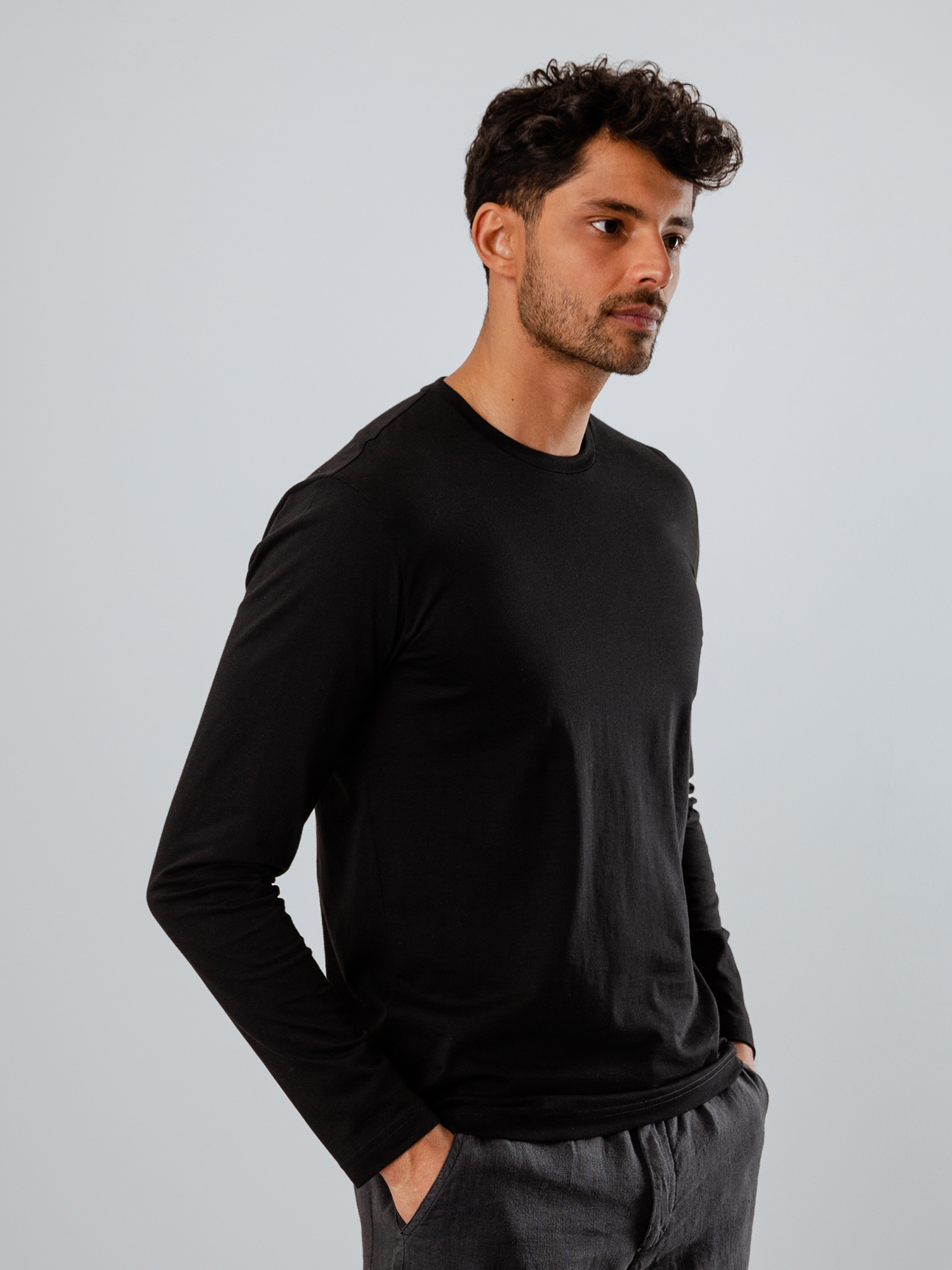 Detailansicht von Langarmshirt aus Baumwolle von STEFAN BRANDT