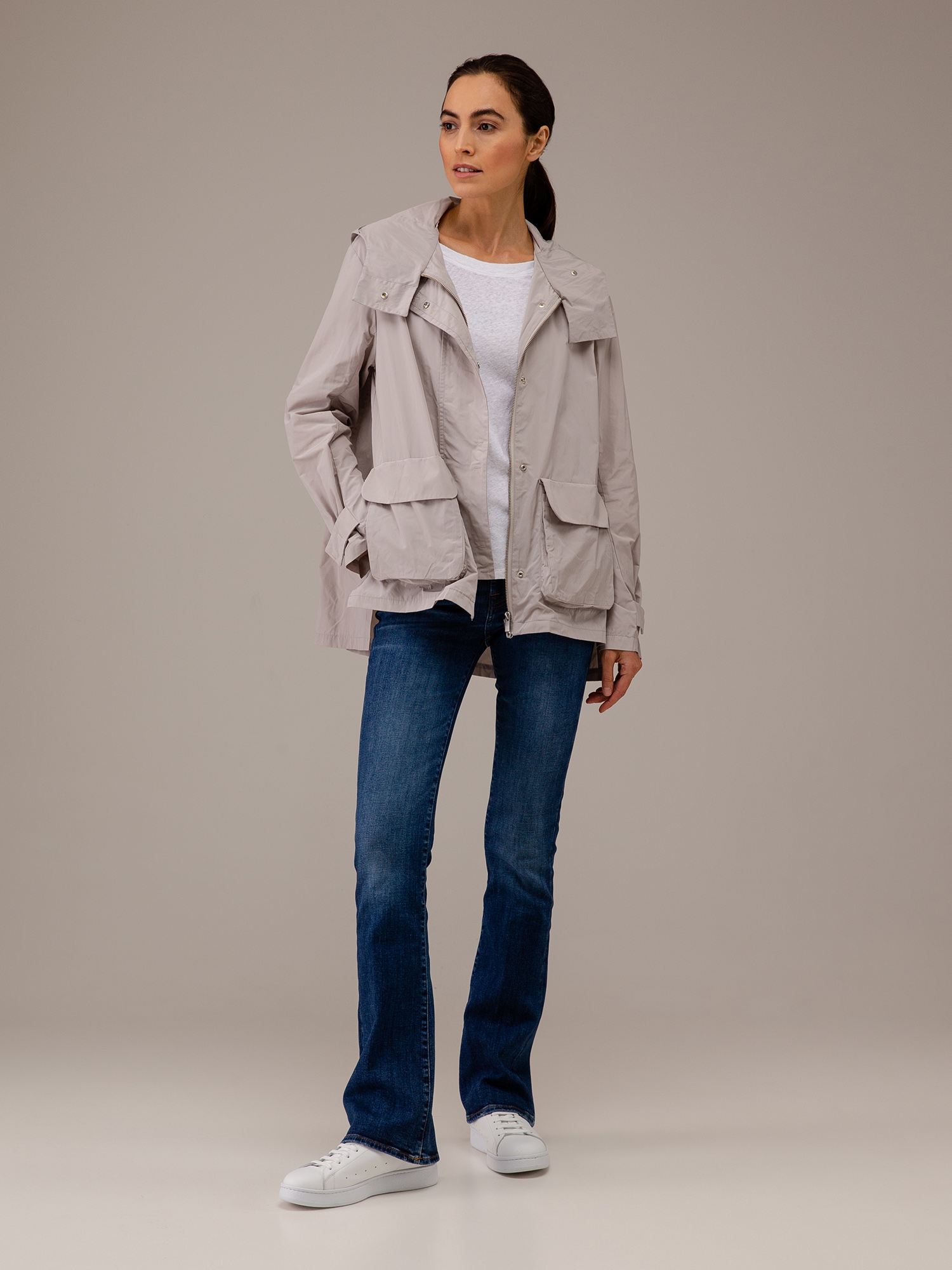 Detailansicht von Leichte Jacke von LIS LAREIDA